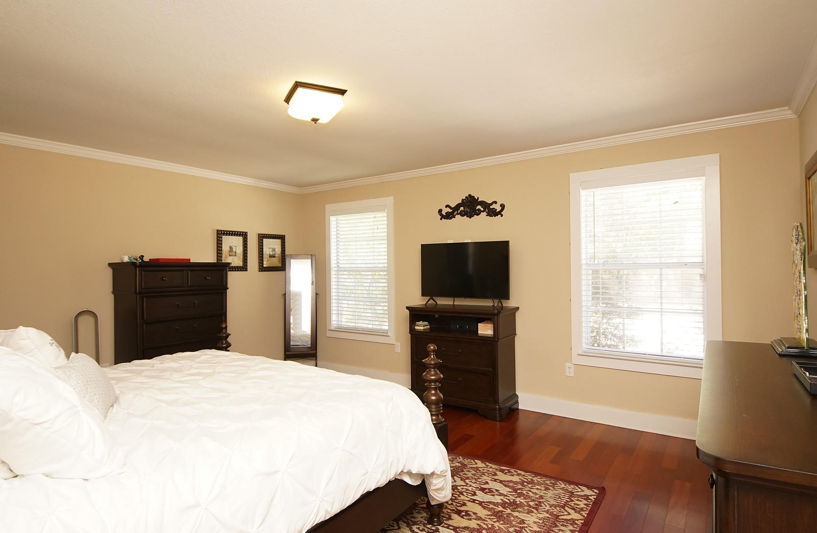 RAINTREE ESTATES - Residential