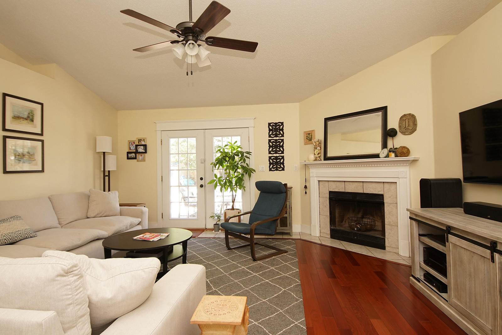 RAINTREE ESTATES - Residential