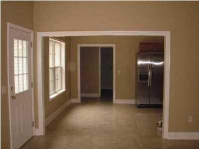 HAPPY HOLLOW - Residential Lease