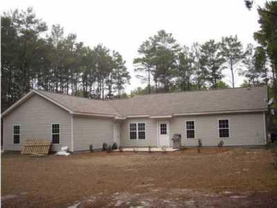 HAPPY HOLLOW - Residential Lease