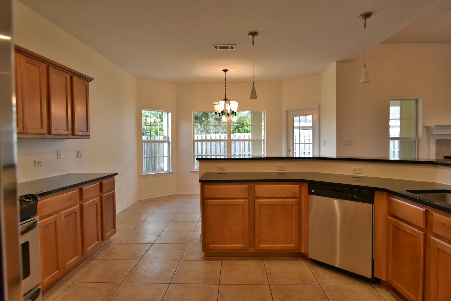 BRIDGEPORT COLONY - Residential