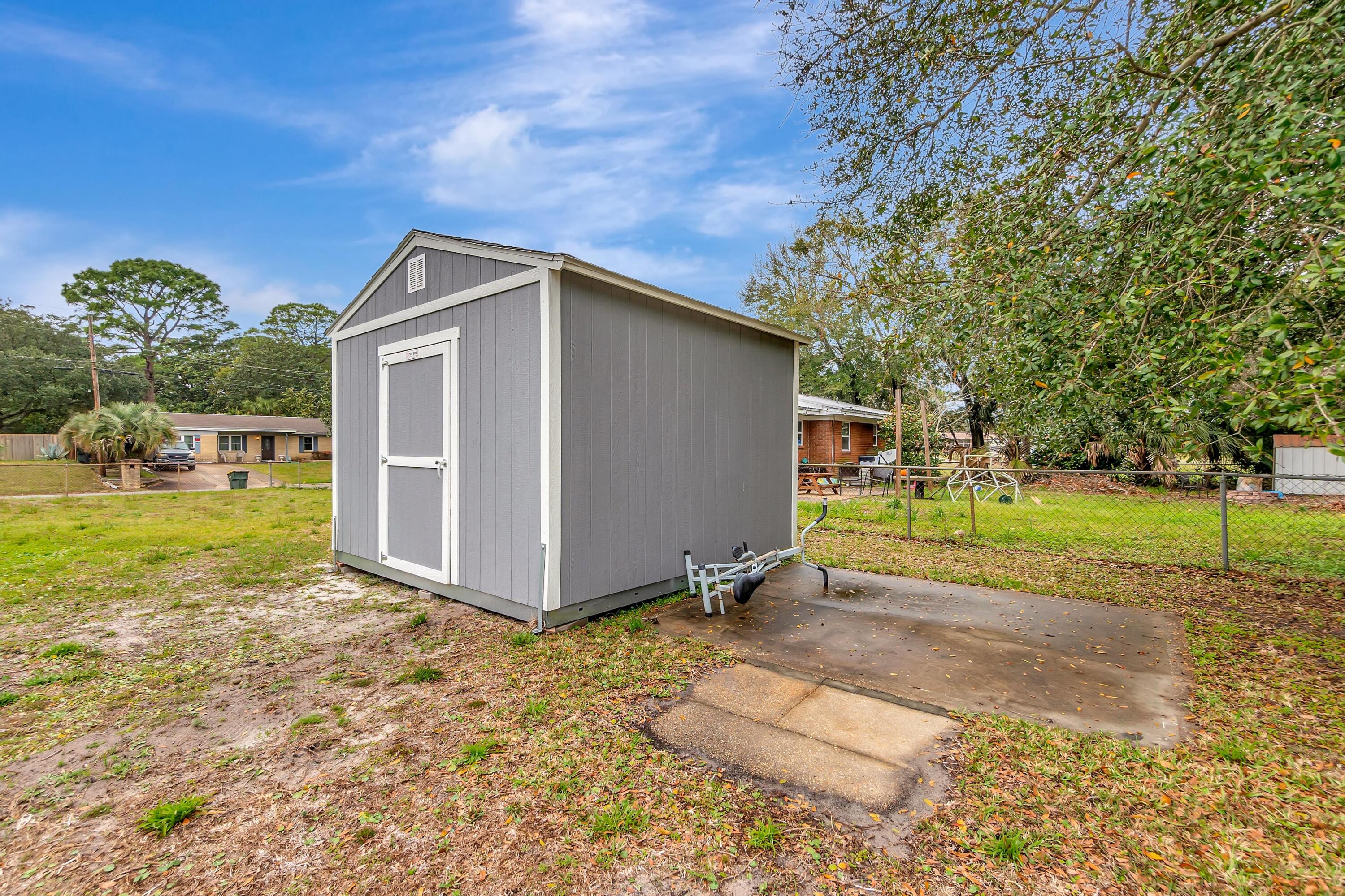 OAKLAND HEIGHTS - Residential