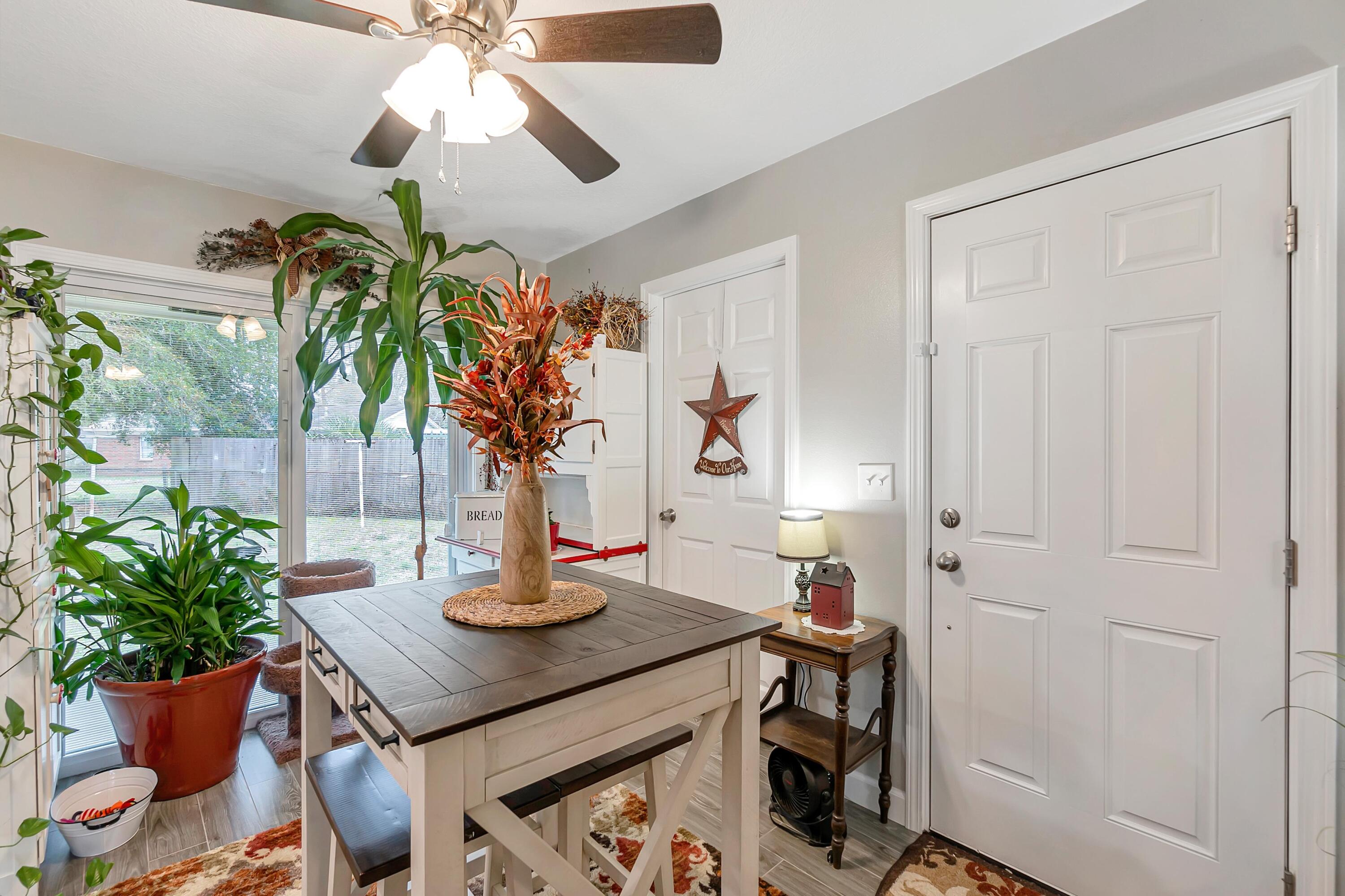 OAKLAND HEIGHTS - Residential