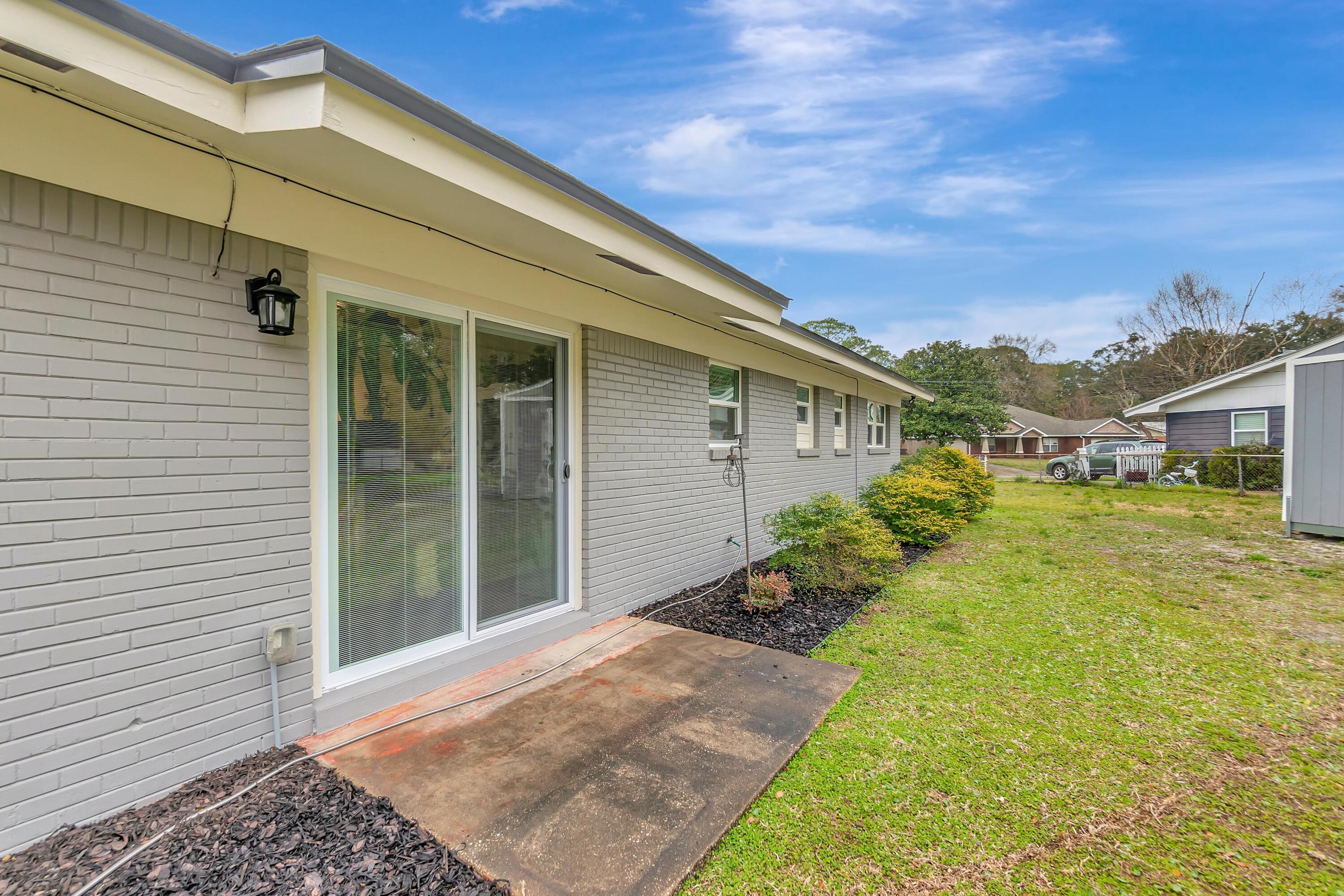 OAKLAND HEIGHTS - Residential