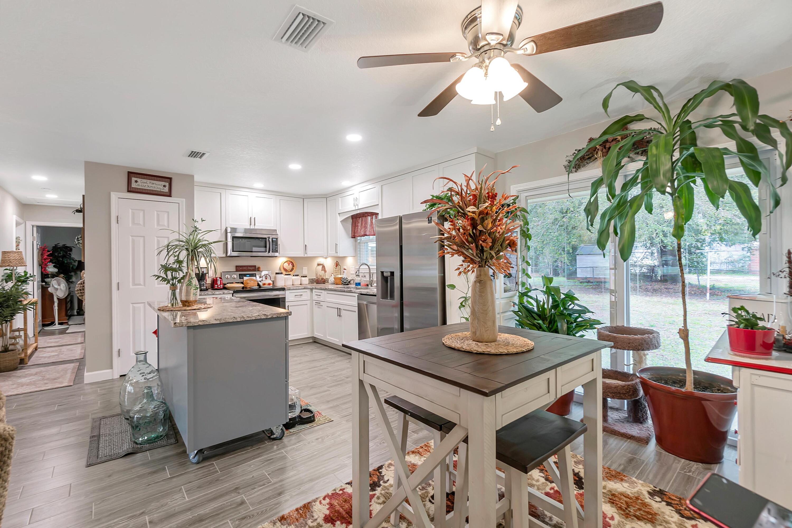 OAKLAND HEIGHTS - Residential