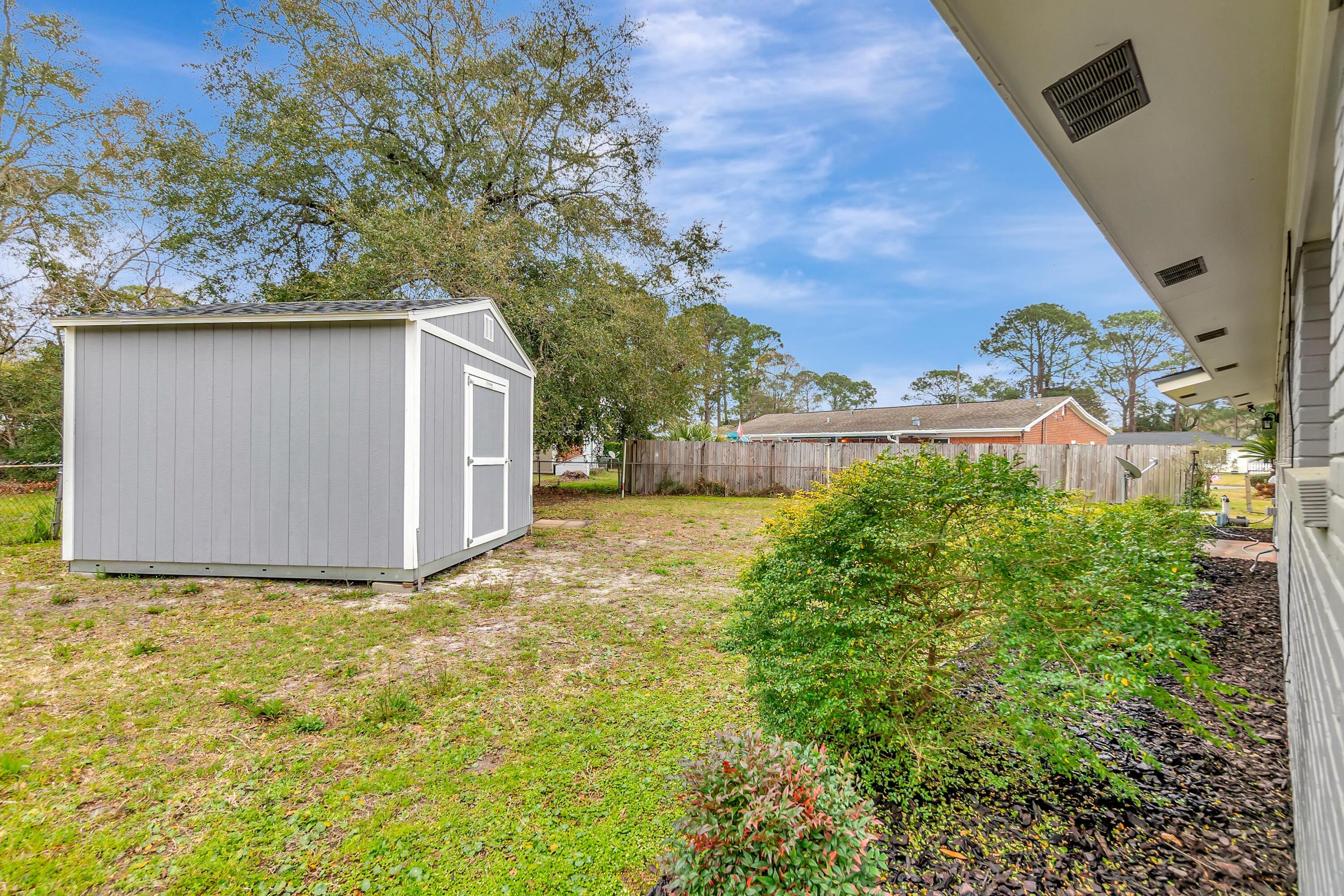 OAKLAND HEIGHTS - Residential