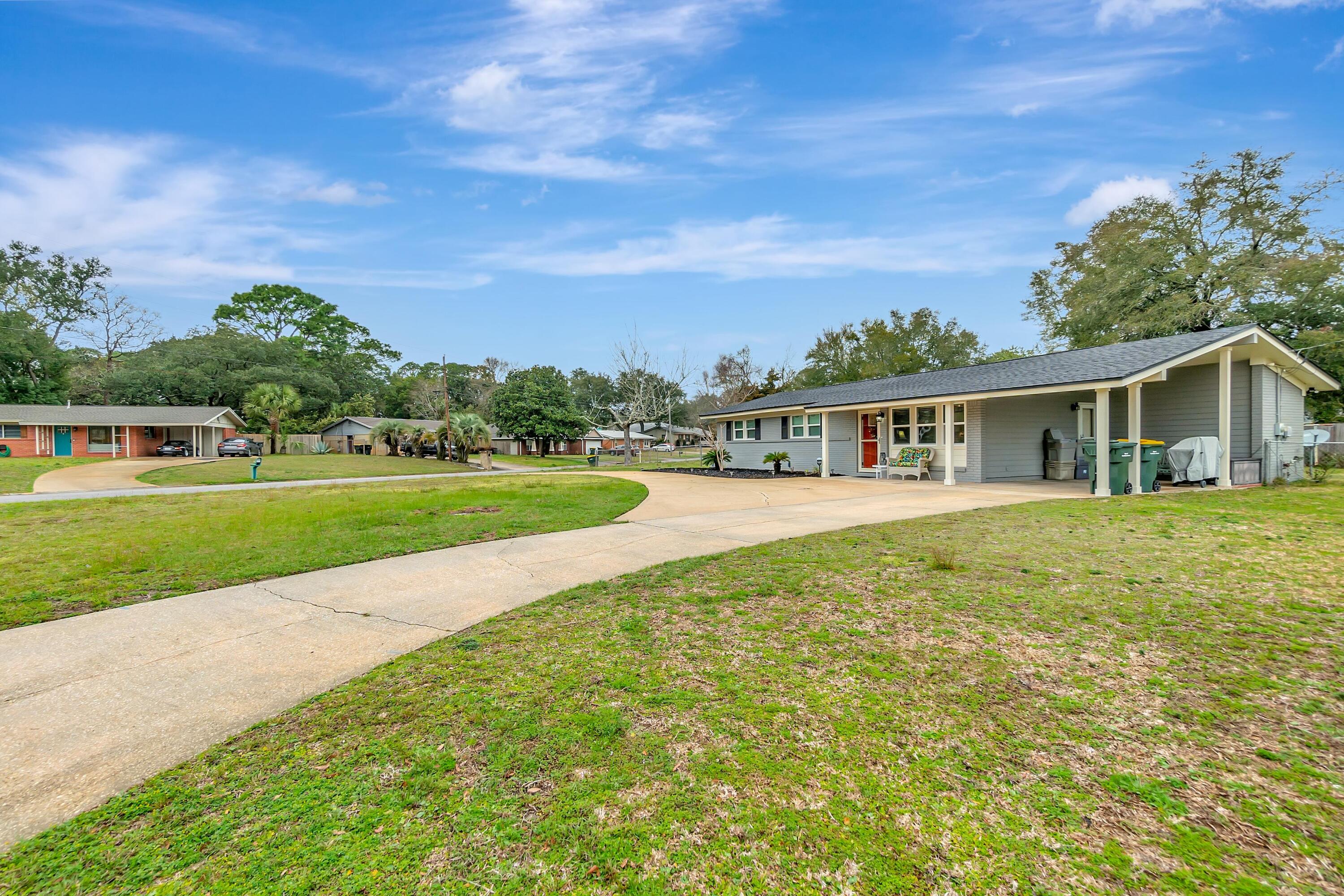 OAKLAND HEIGHTS - Residential