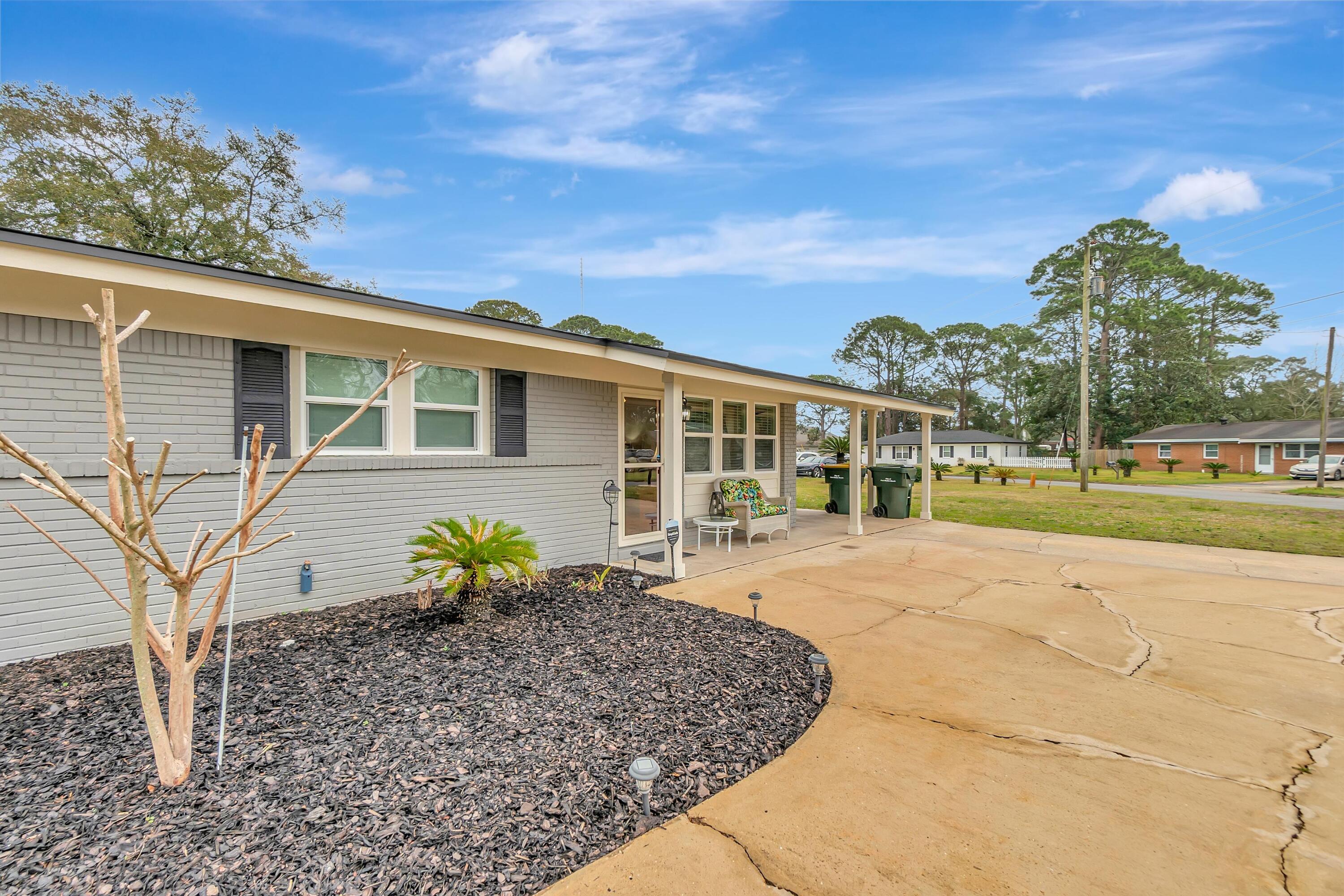 OAKLAND HEIGHTS - Residential
