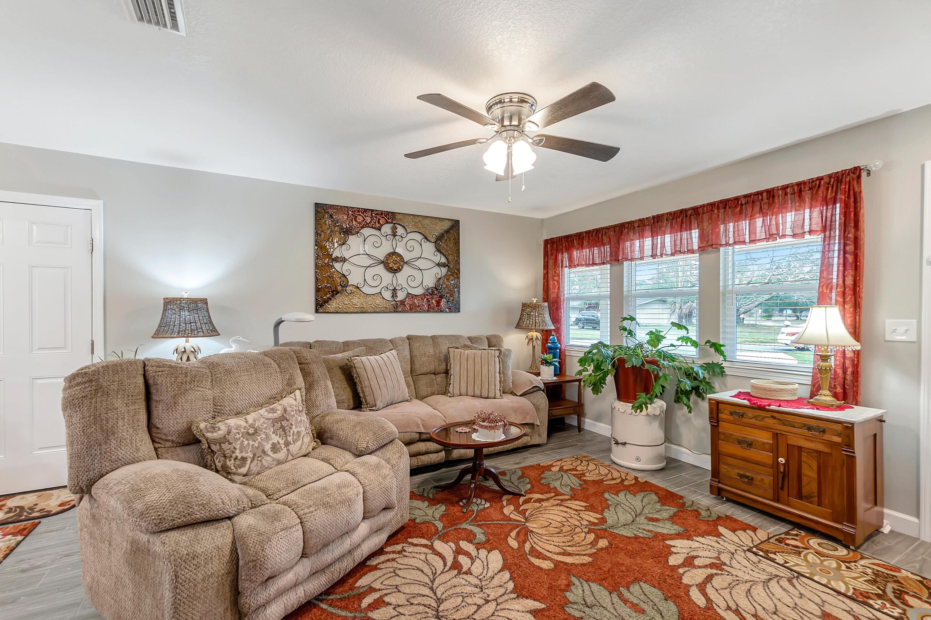 OAKLAND HEIGHTS - Residential