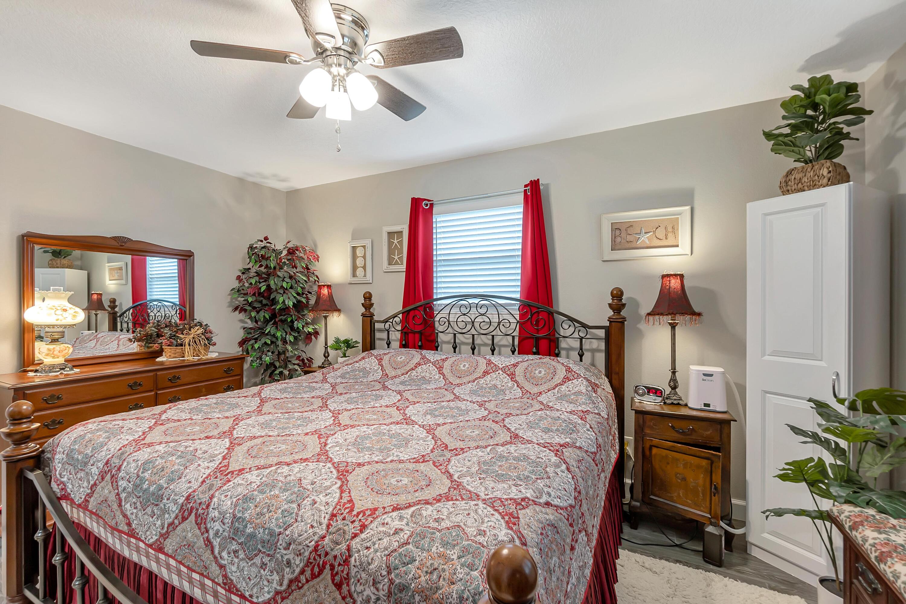 OAKLAND HEIGHTS - Residential