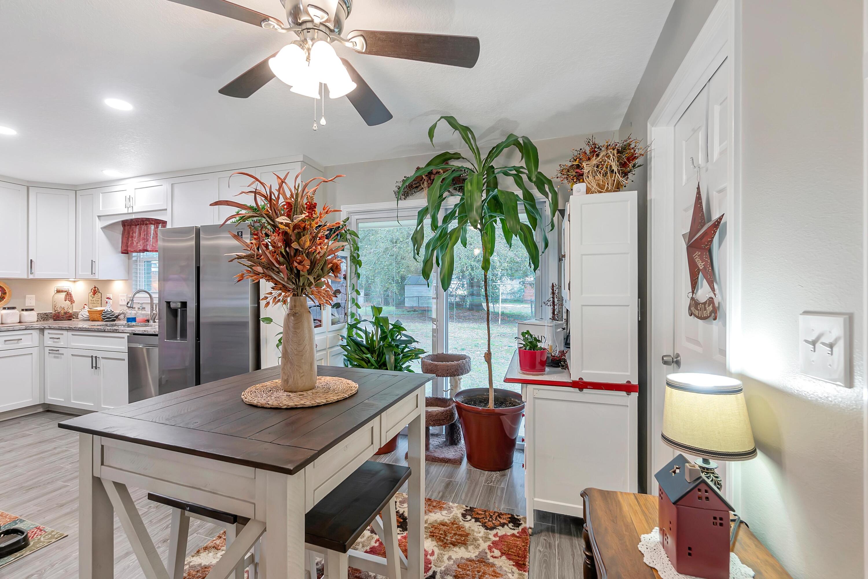 OAKLAND HEIGHTS - Residential