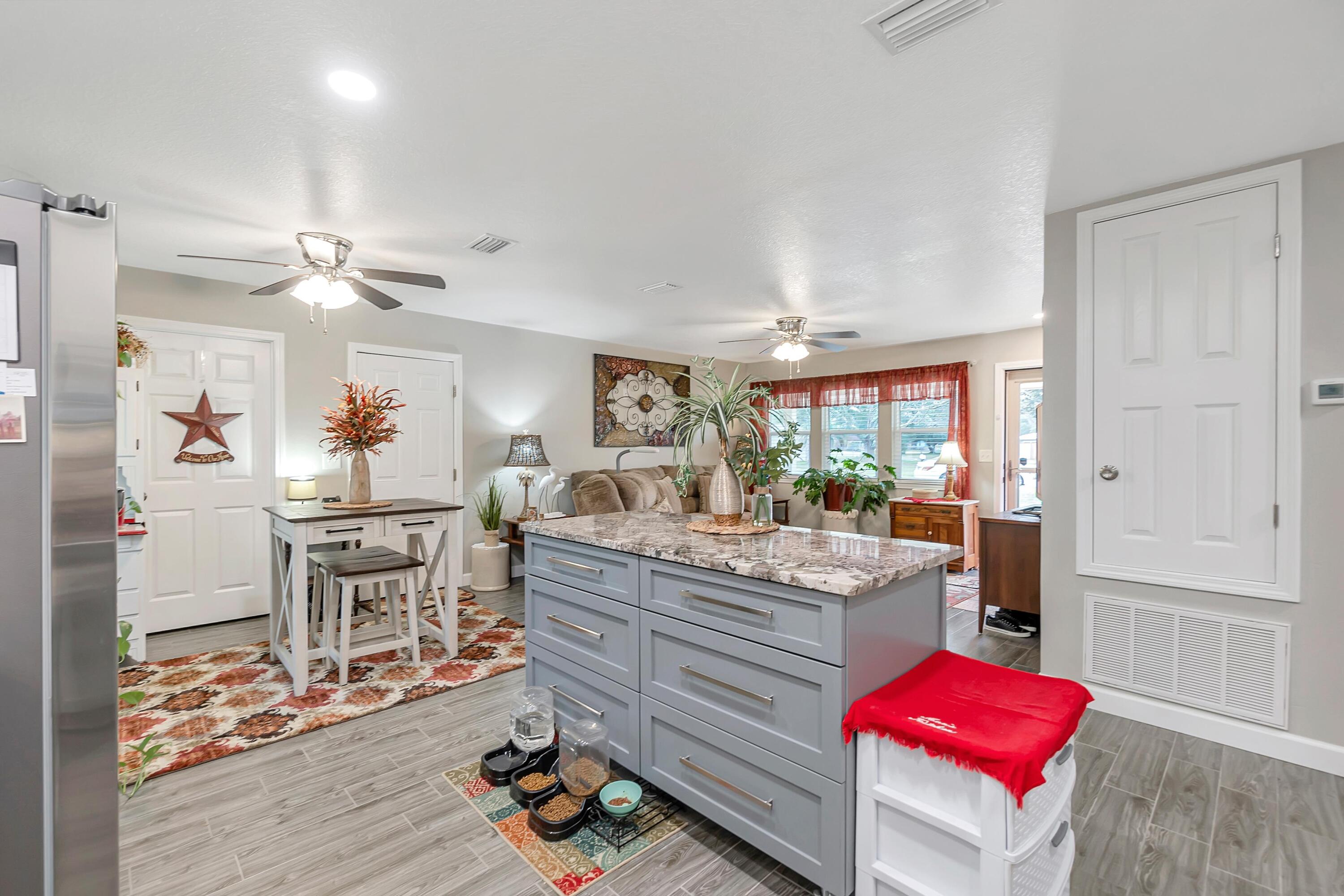 OAKLAND HEIGHTS - Residential