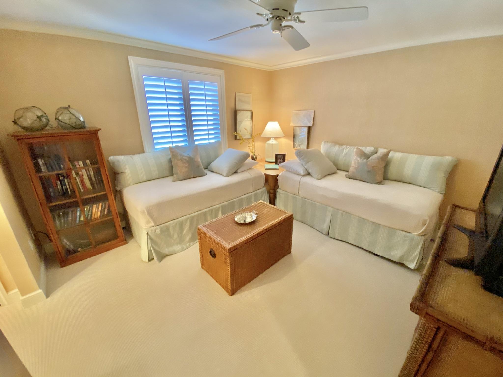 SOUTHWINDS III - Residential