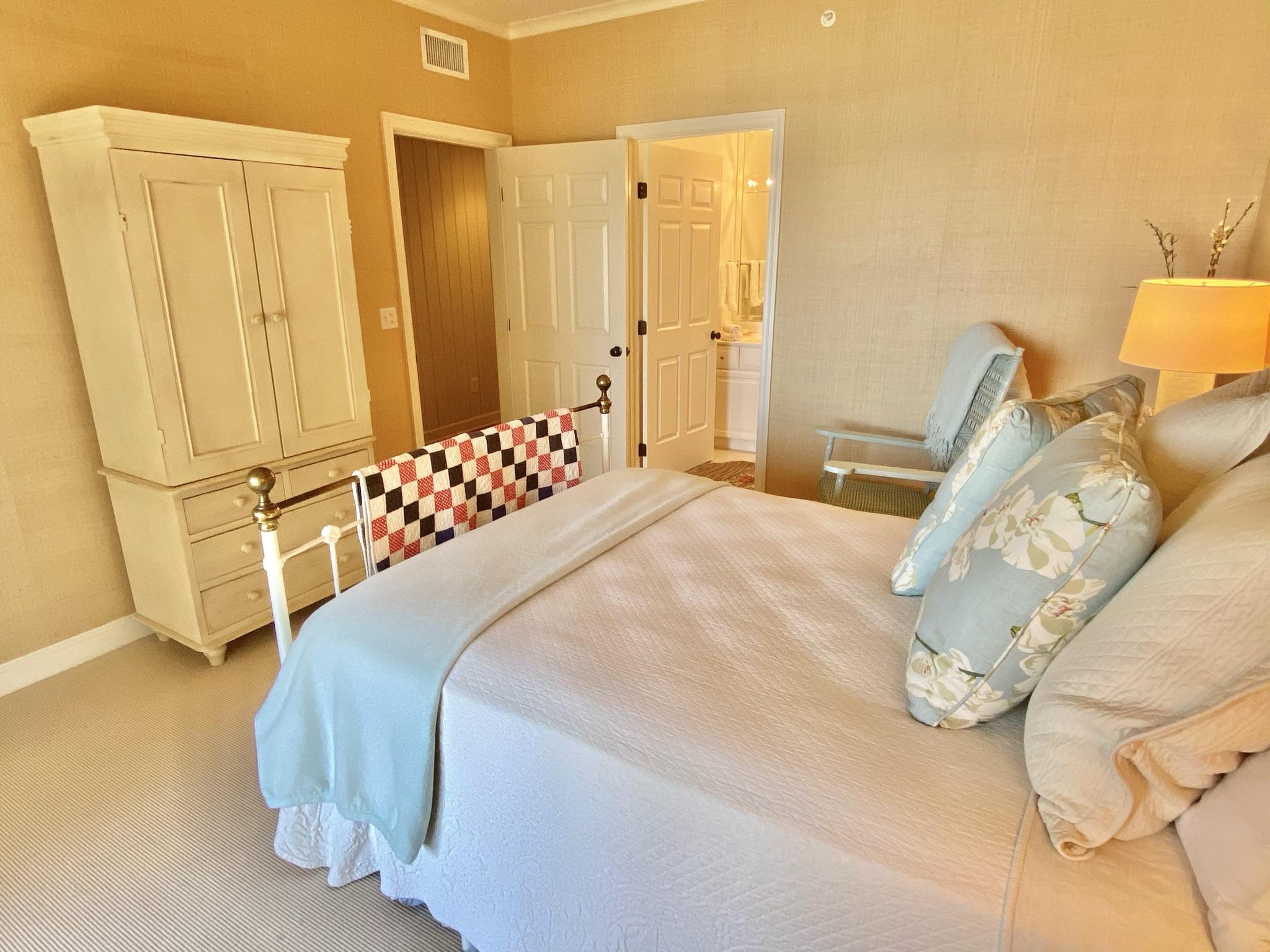 SOUTHWINDS III - Residential