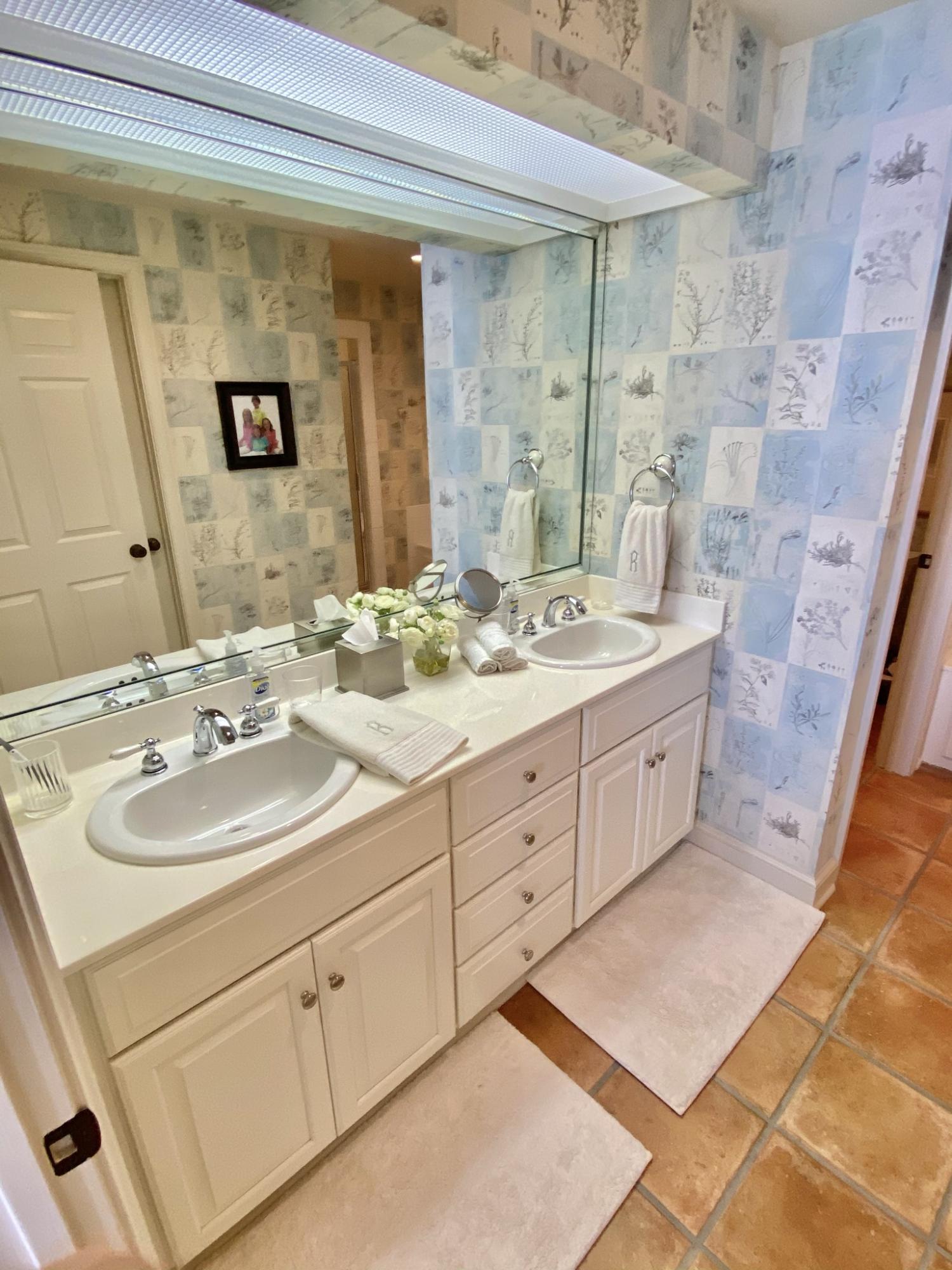 SOUTHWINDS III - Residential