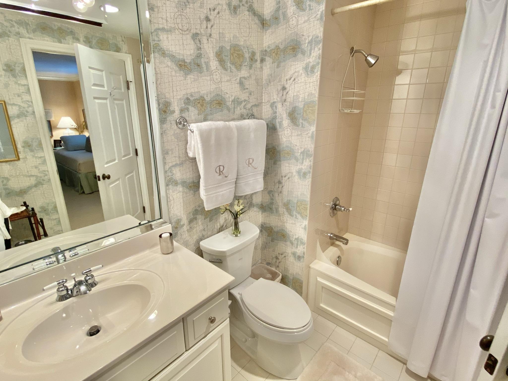 SOUTHWINDS III - Residential