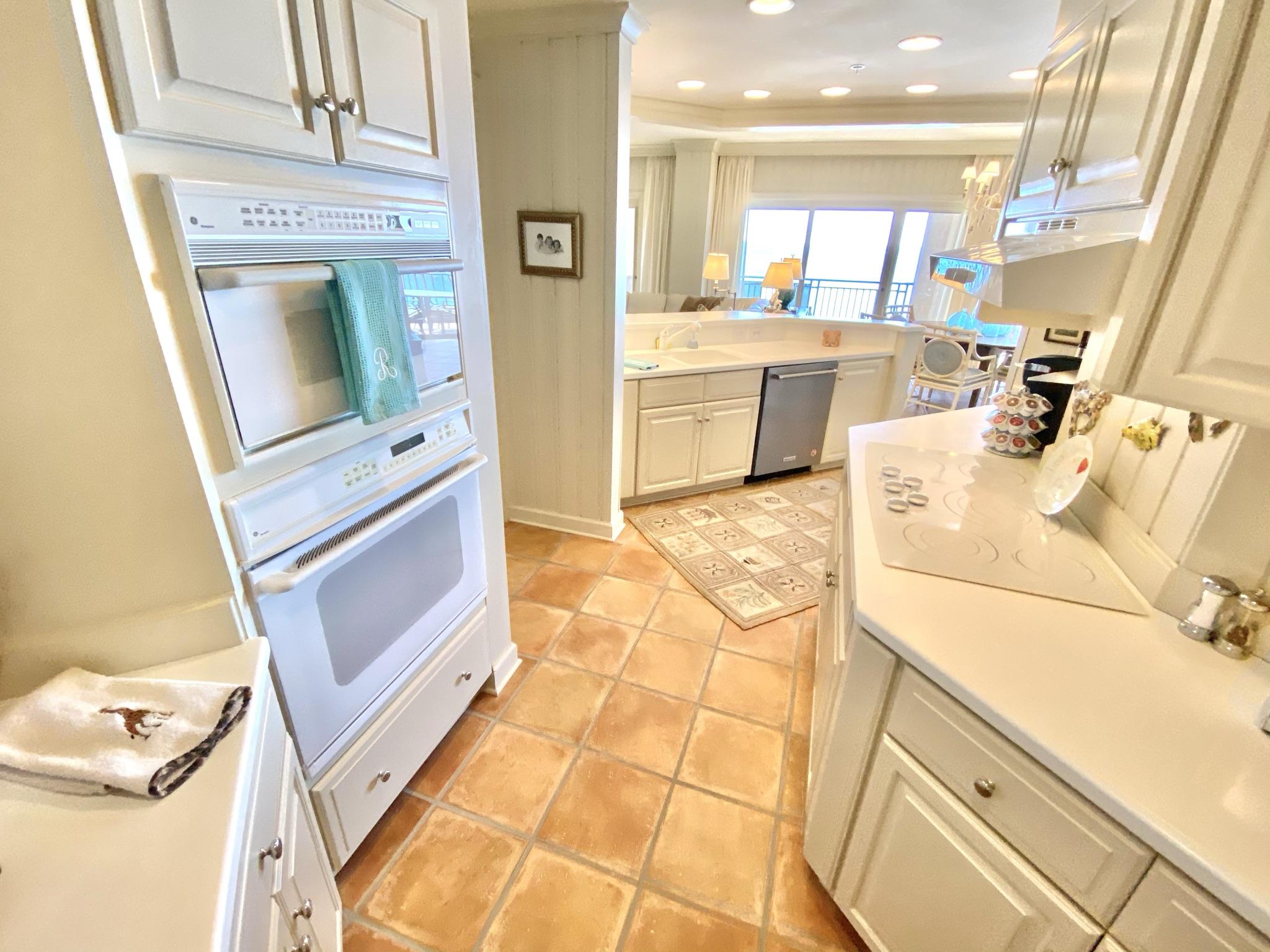 SOUTHWINDS III - Residential