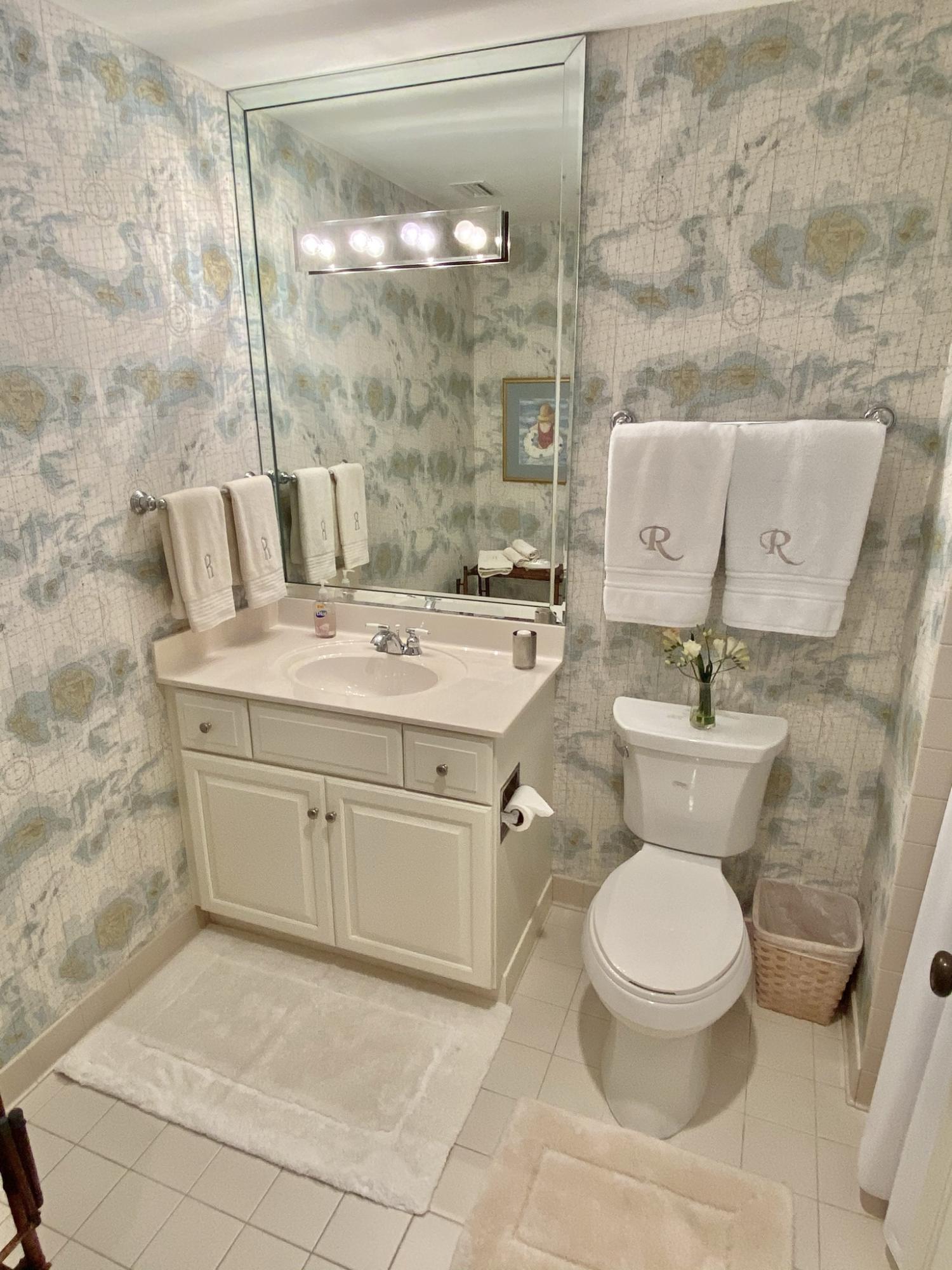 SOUTHWINDS III - Residential