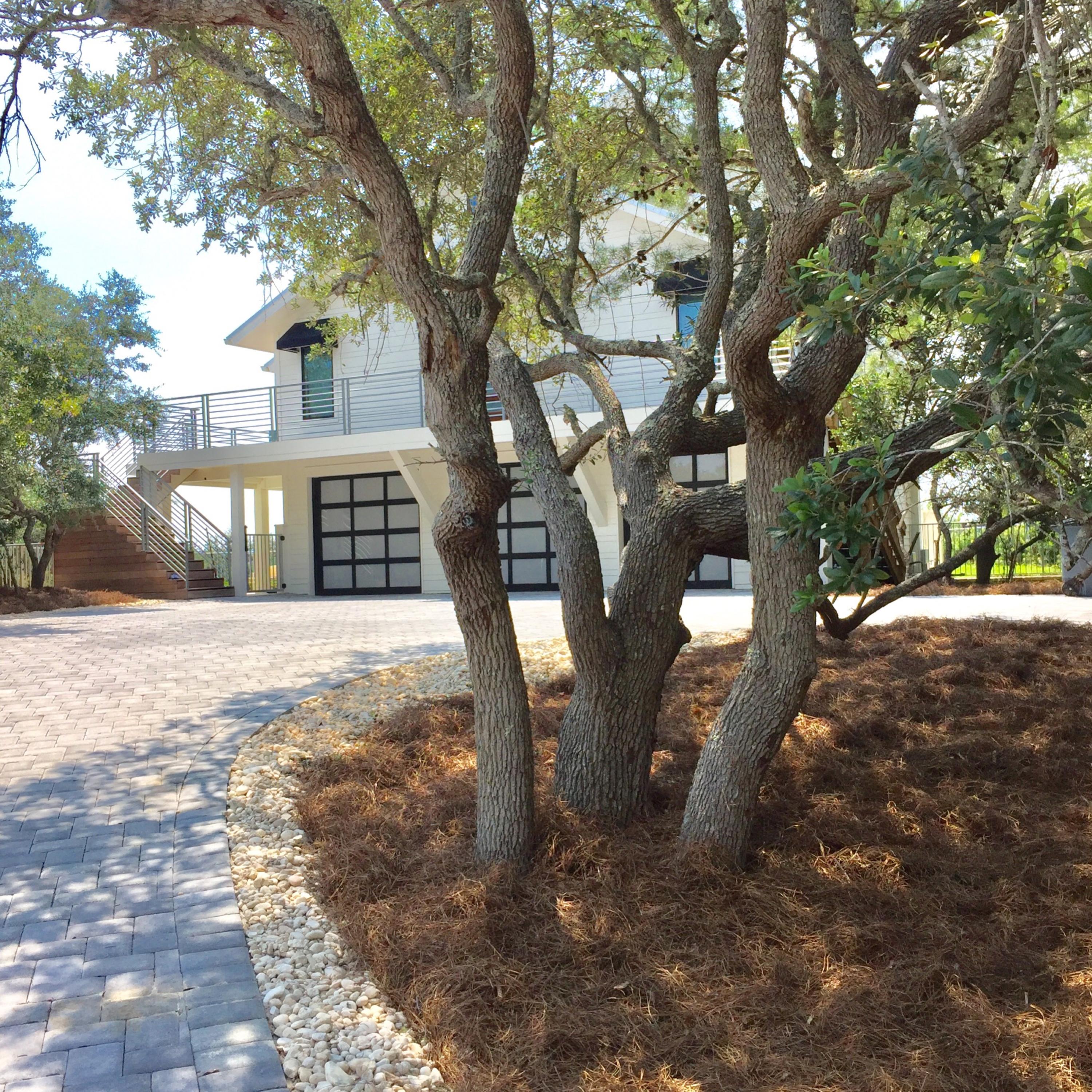 BEACH HIGHLAND - Residential