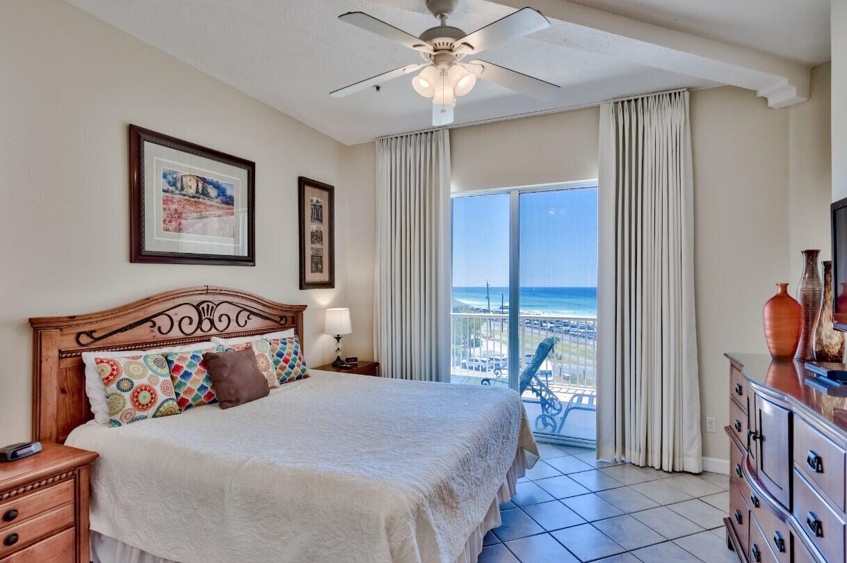 CRYSTAL VIEW CONDO - Residential