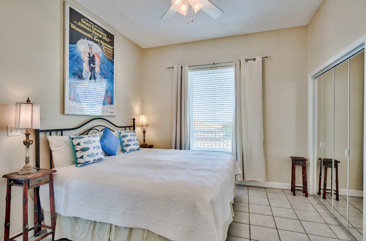 CRYSTAL VIEW CONDO - Residential