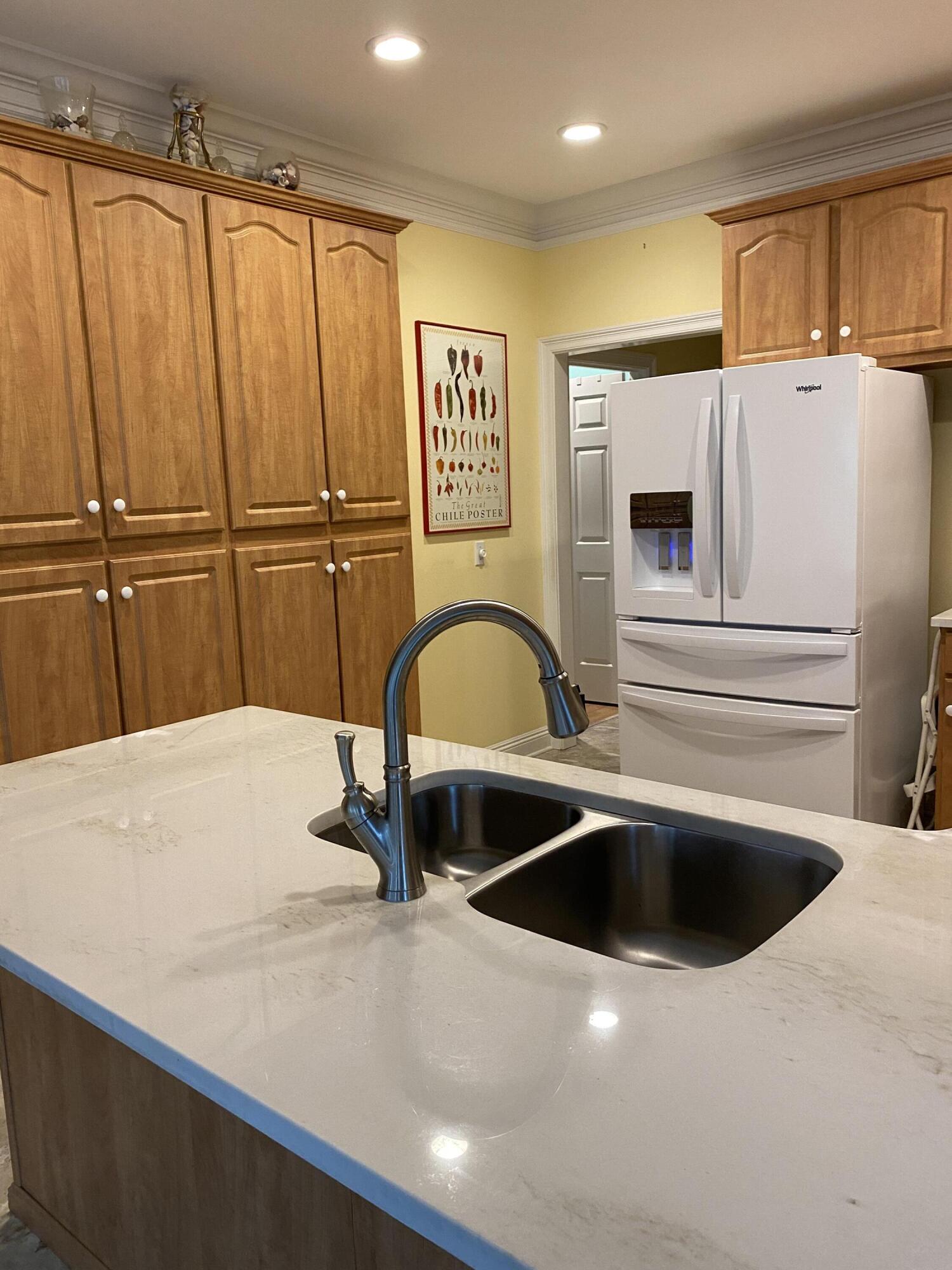 OAKMONT PLACE - Residential