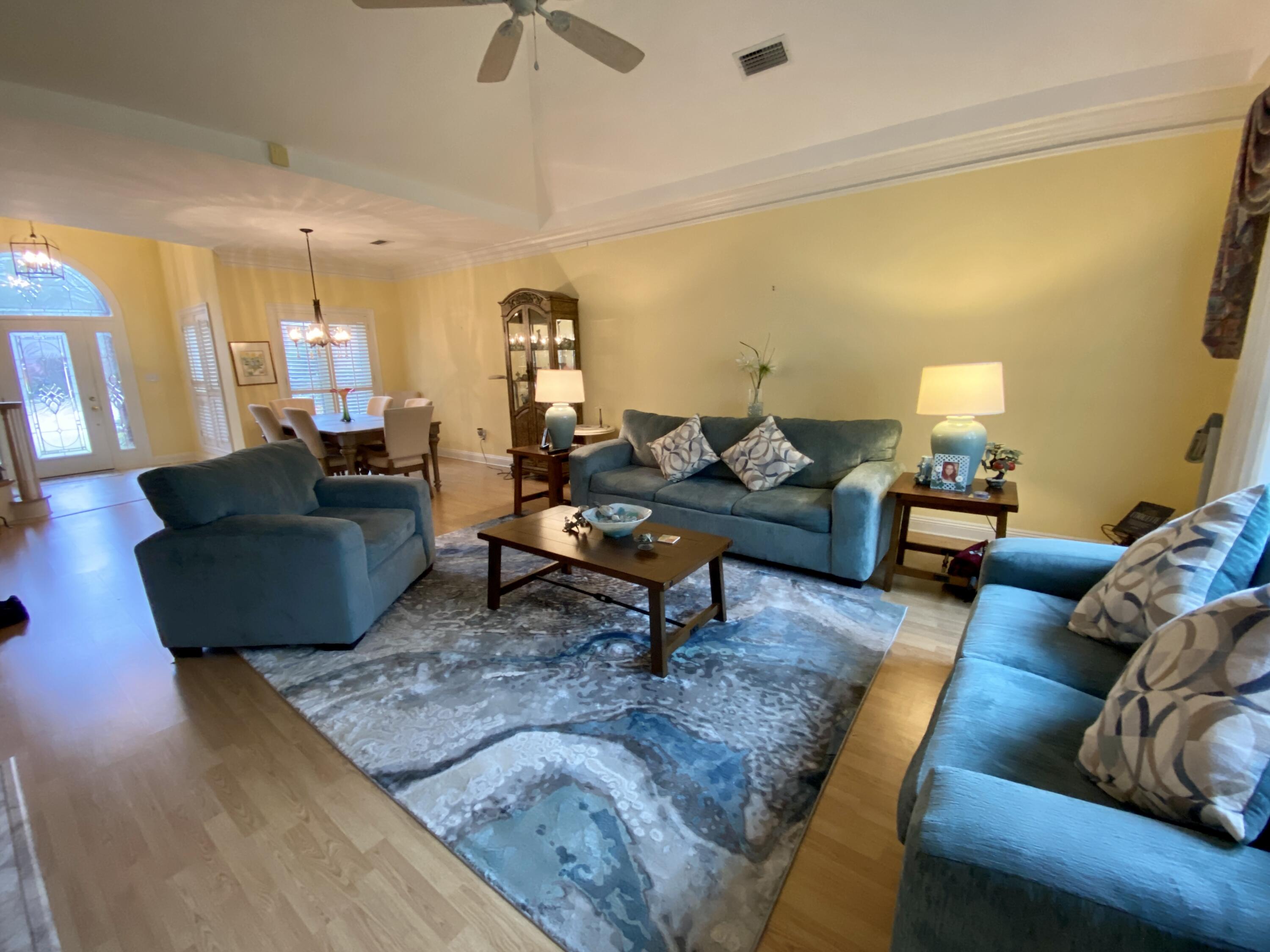 OAKMONT PLACE - Residential