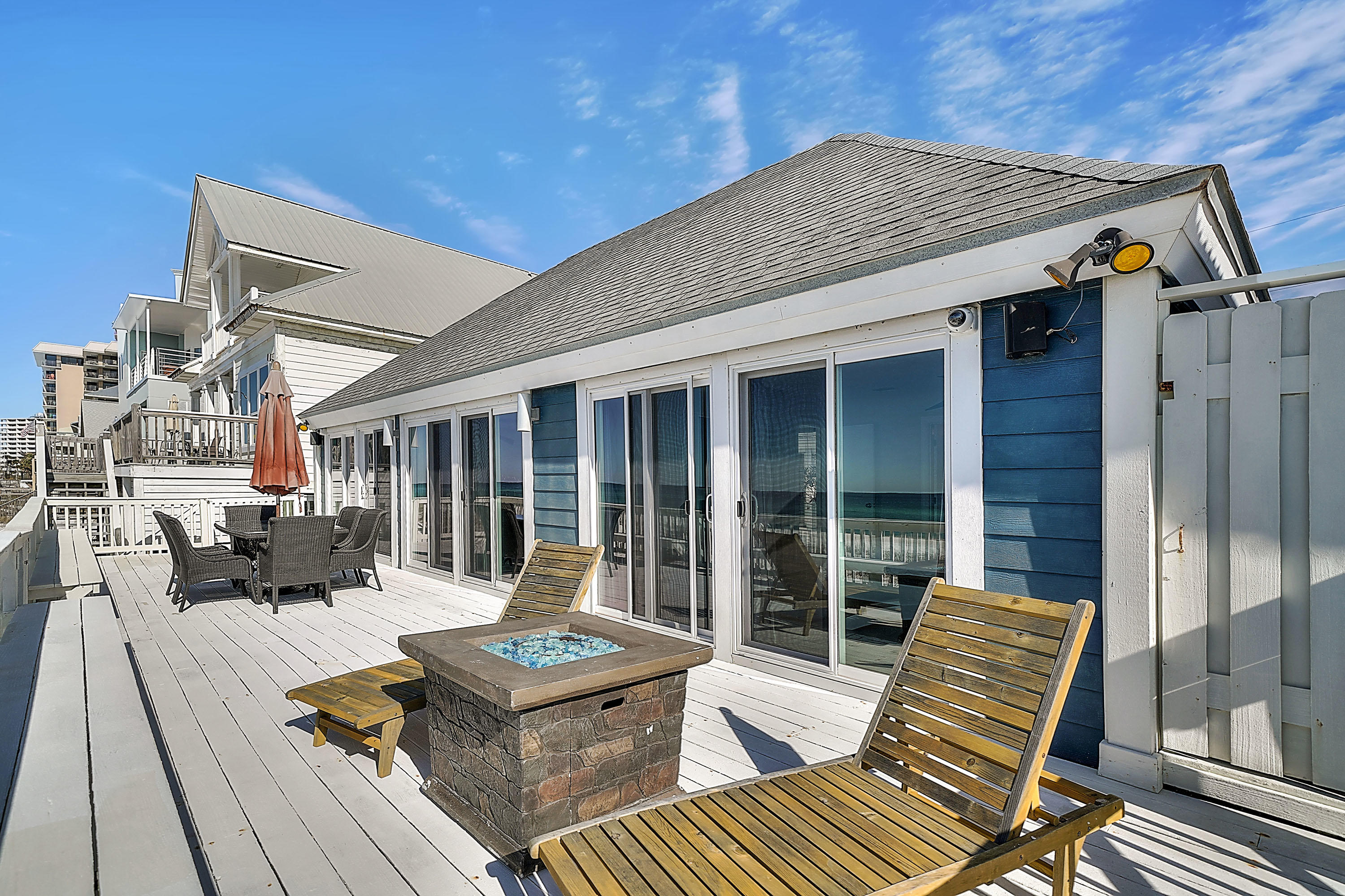 Cresent Bch Unit 1 - Residential