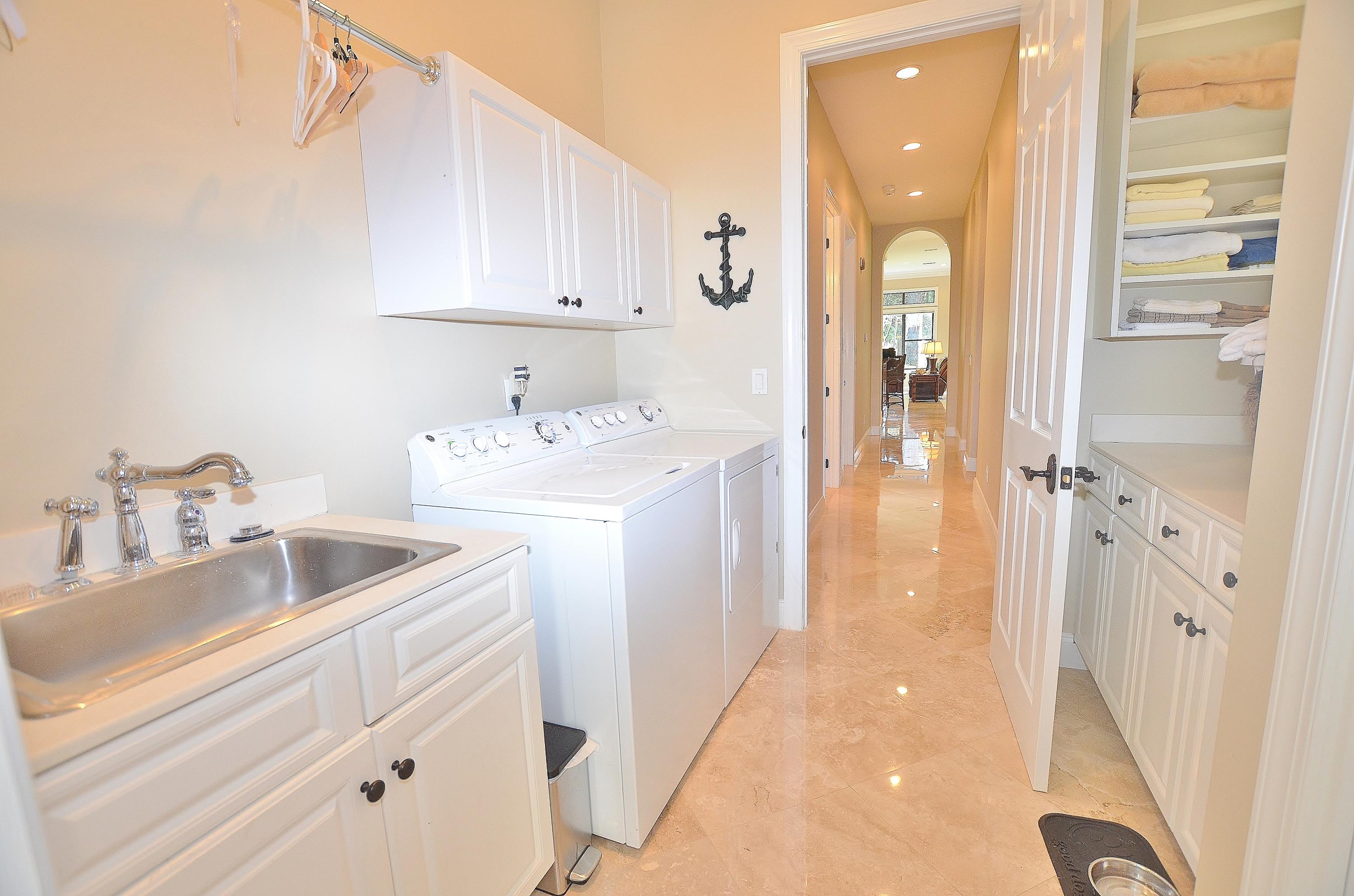 BURNT PINE - Residential