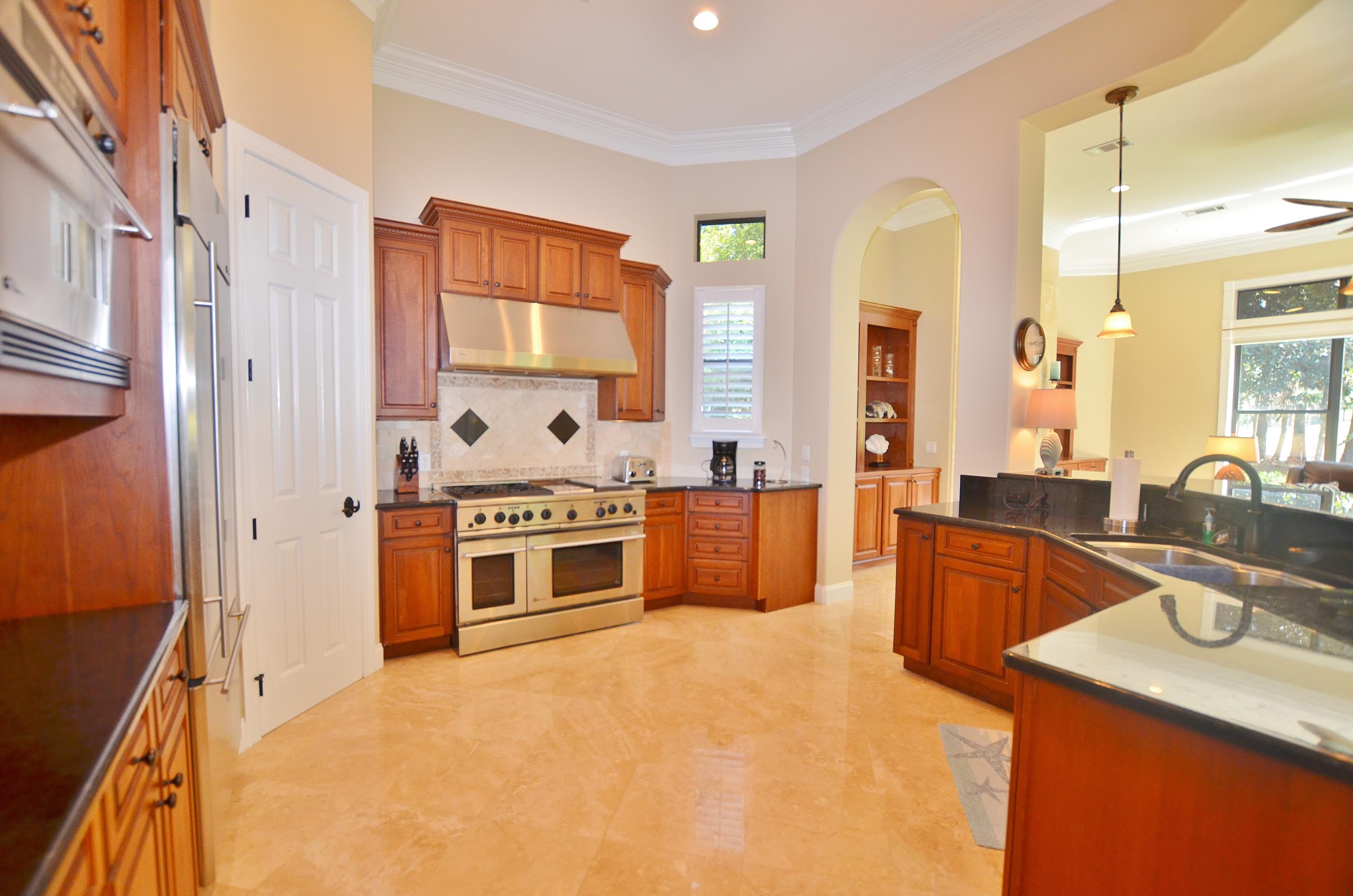 BURNT PINE - Residential