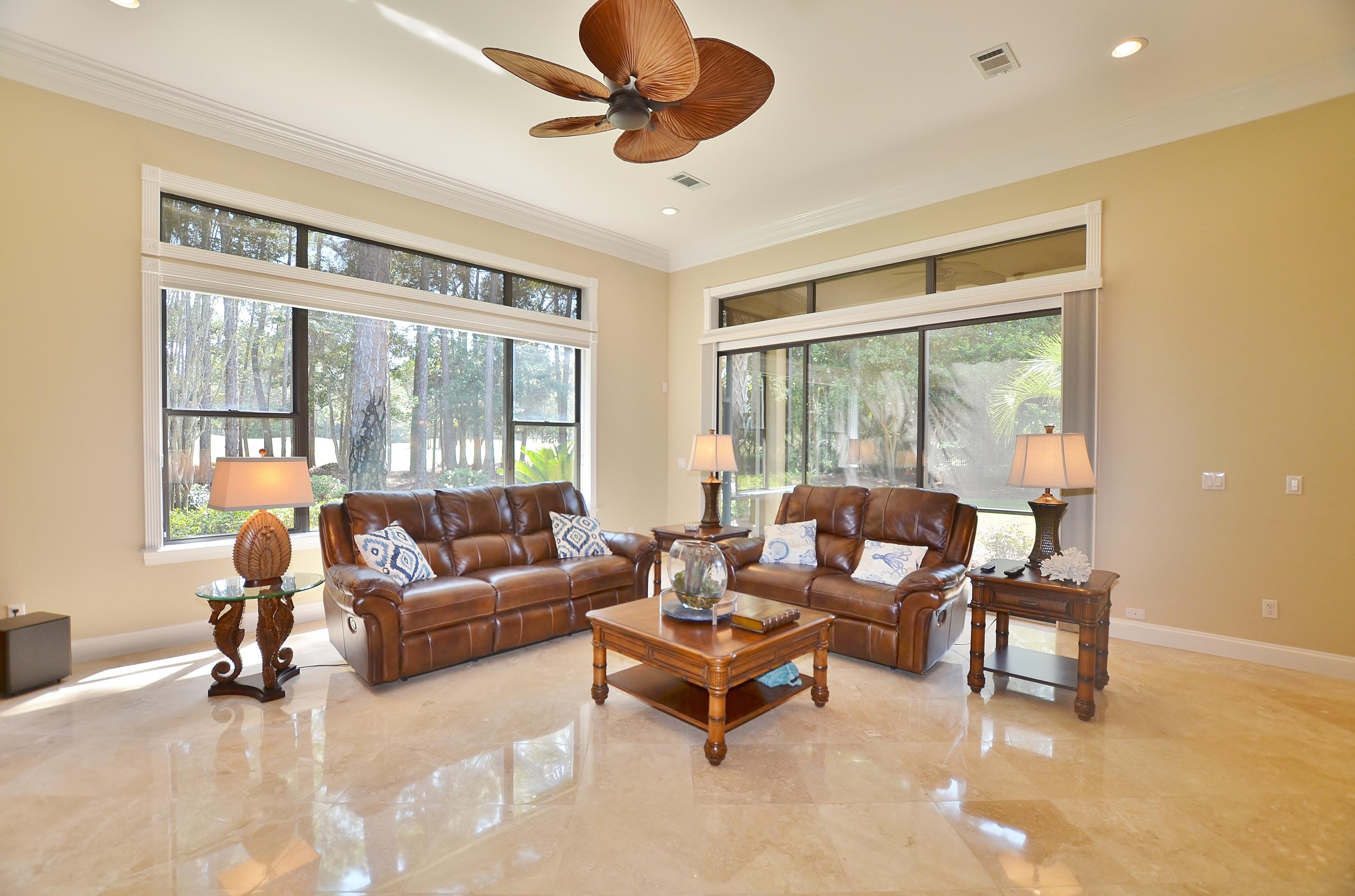 BURNT PINE - Residential