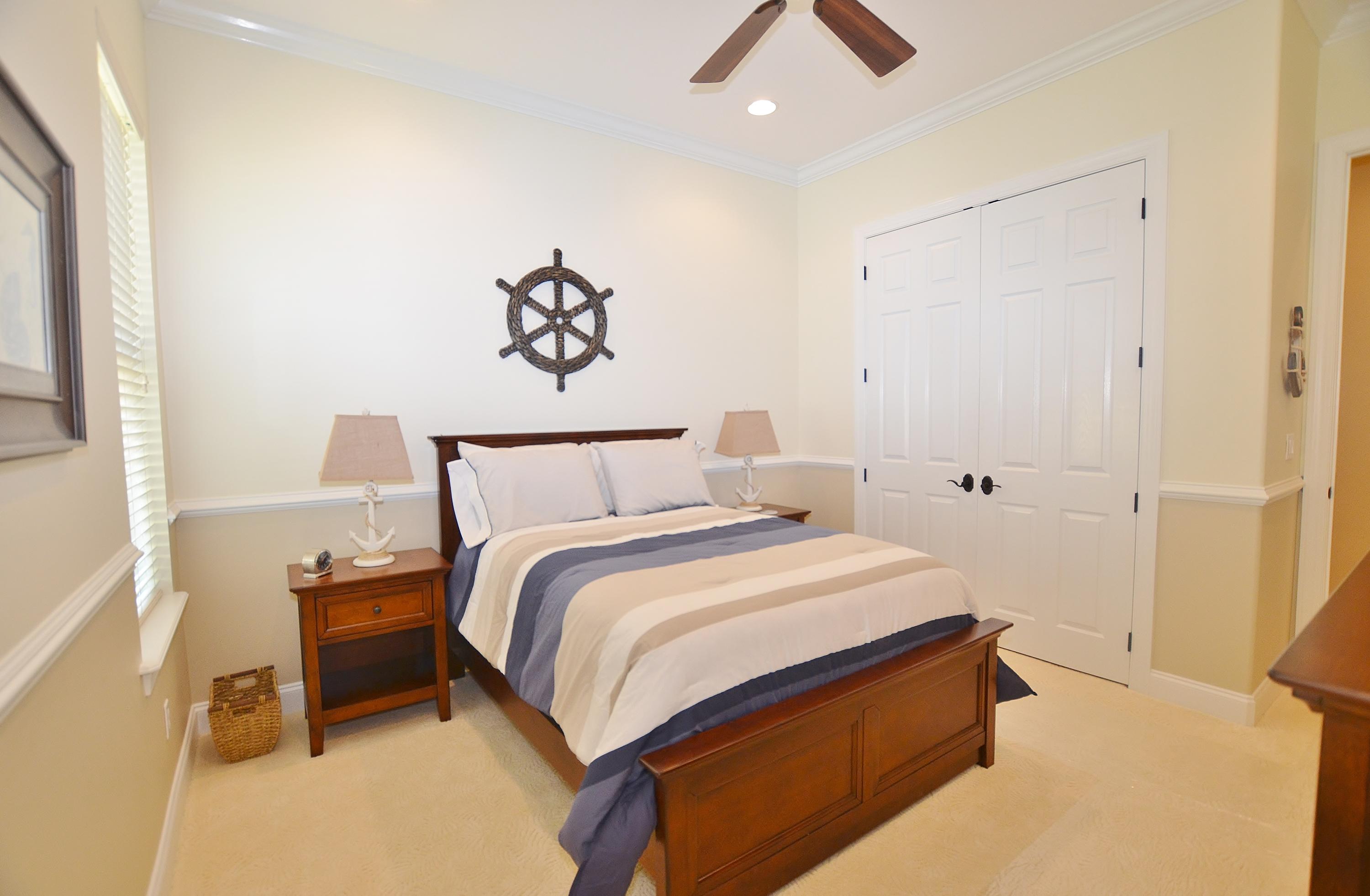 BURNT PINE - Residential