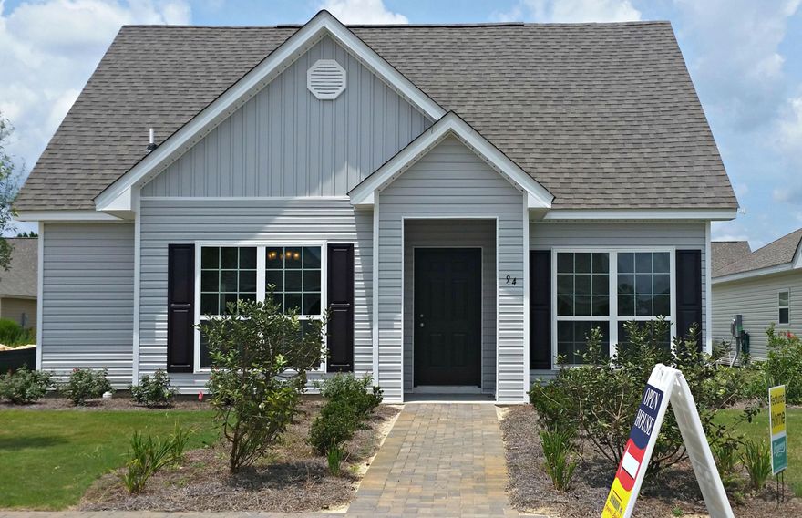 New Construction READY NOW!! Located in the Schooner Landing Neighborhood at Hammock Bay! The Mason plan has 3 bedrooms, 2 bathrooms and a two car garage.The Schooner Landing neighborhood Monthly HOA Fees include Amenities, Basic Cable and Landscape maintenance.Seller to contribute $5,000 towards closing cost when using DHI to finance the home.