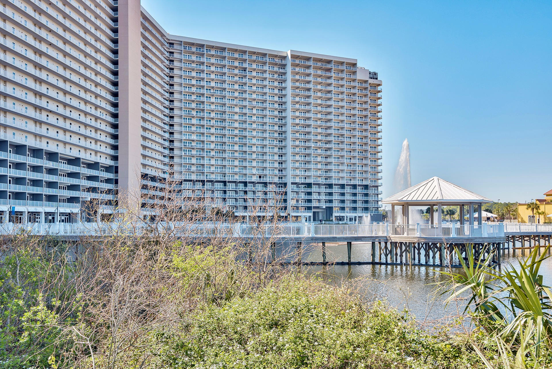 Laketown Wharf Phase II - Residential
