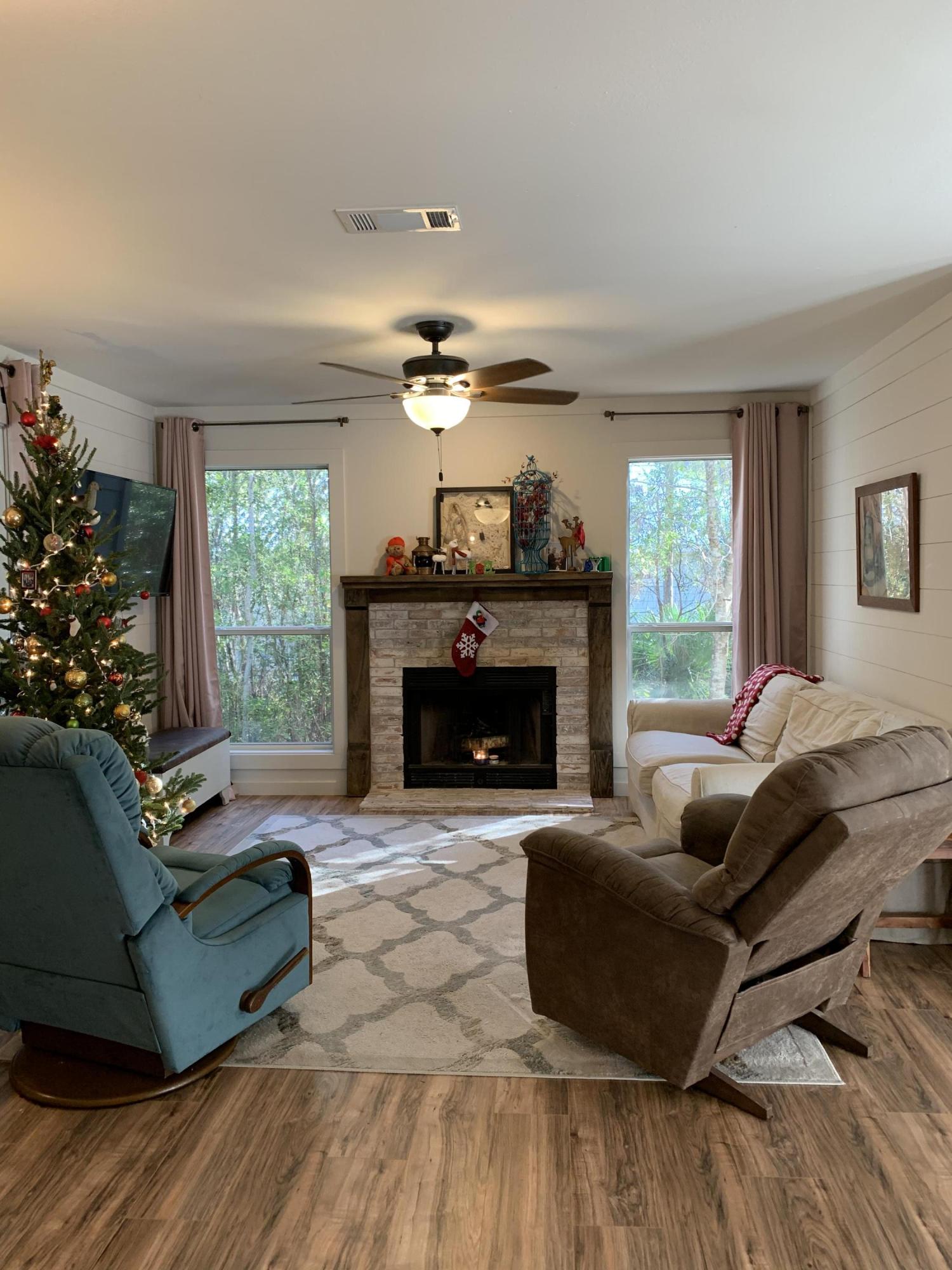 MAGNOLIA BEACH - Residential