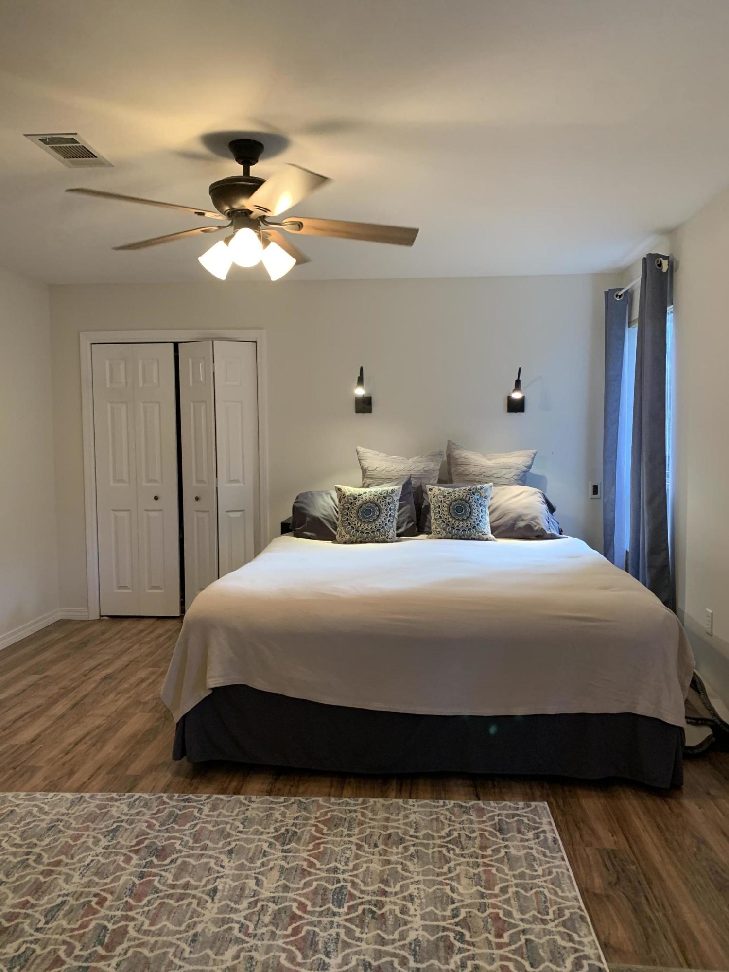 MAGNOLIA BEACH - Residential