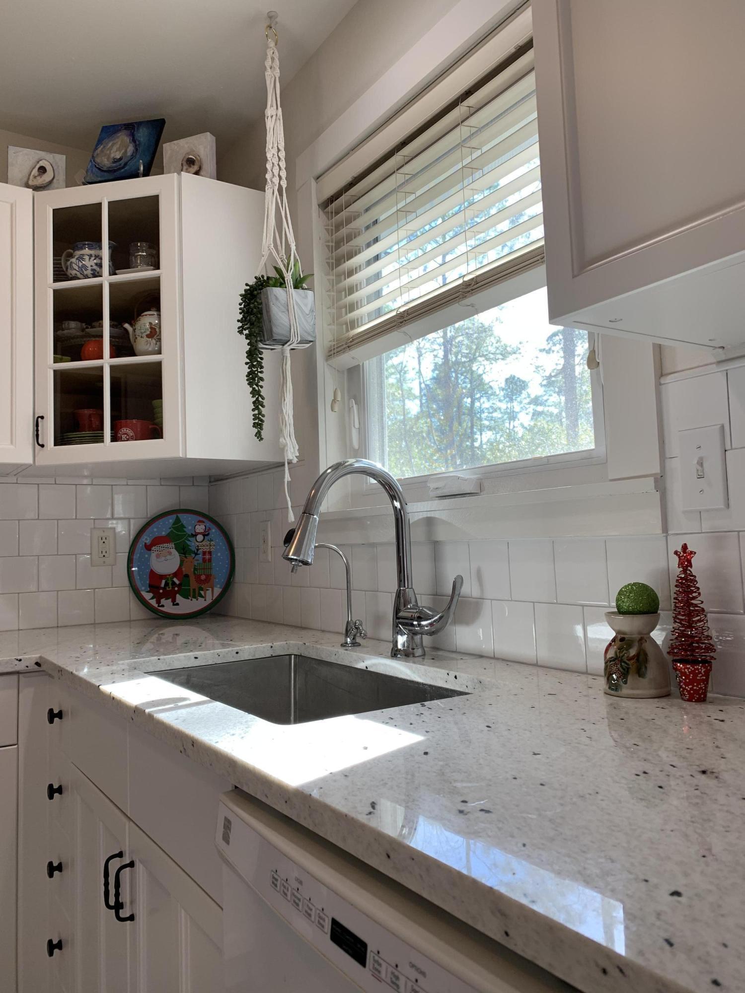 MAGNOLIA BEACH - Residential