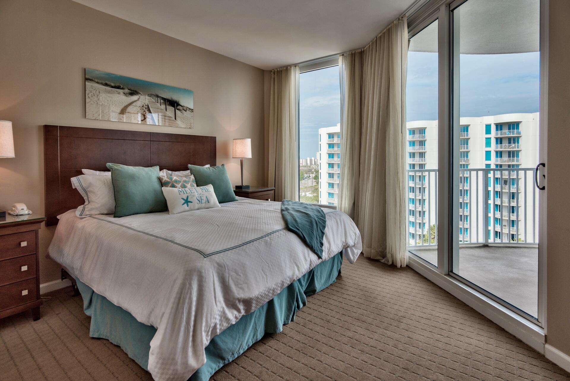 THE PALMS OF DESTIN - Residential
