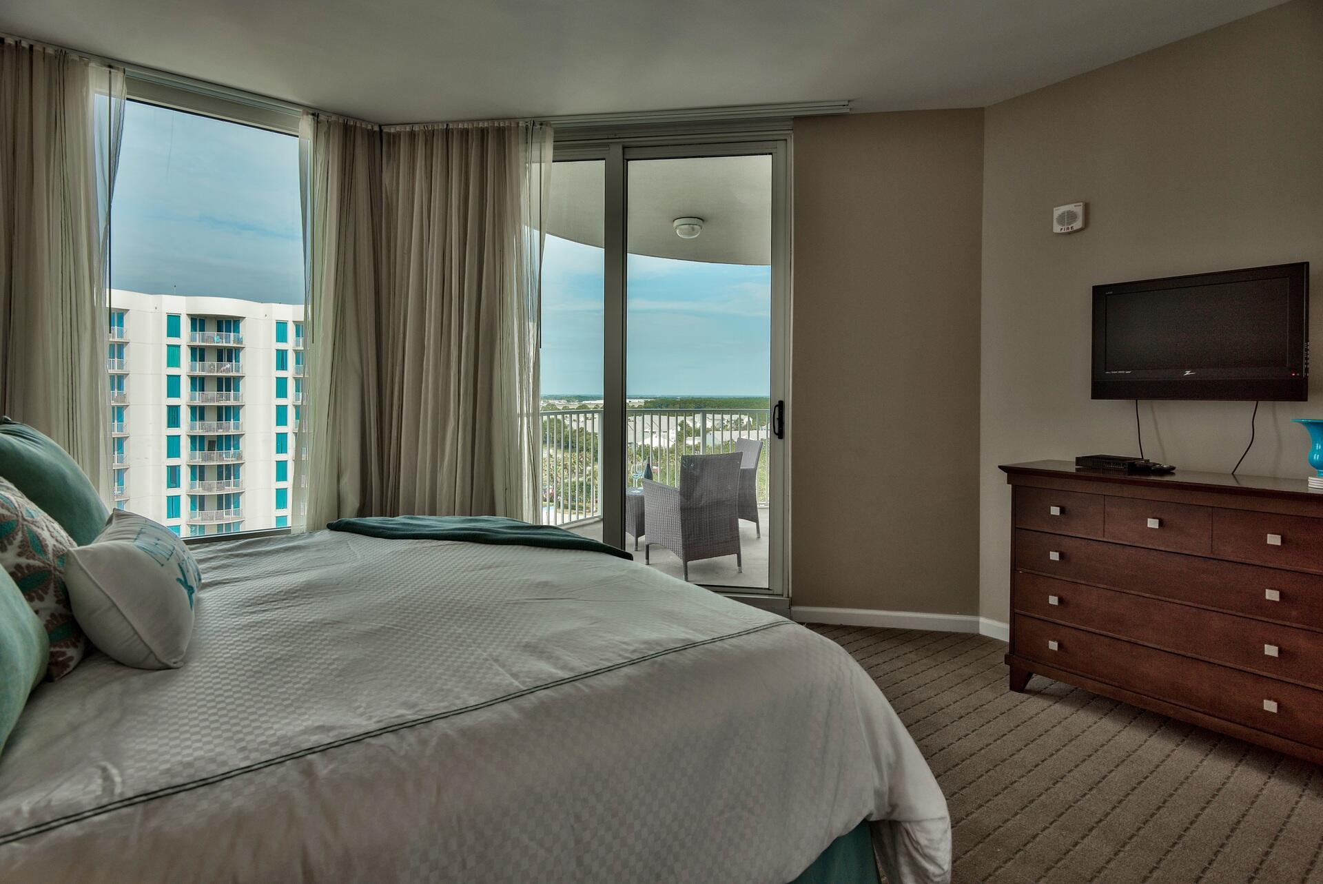 THE PALMS OF DESTIN - Residential