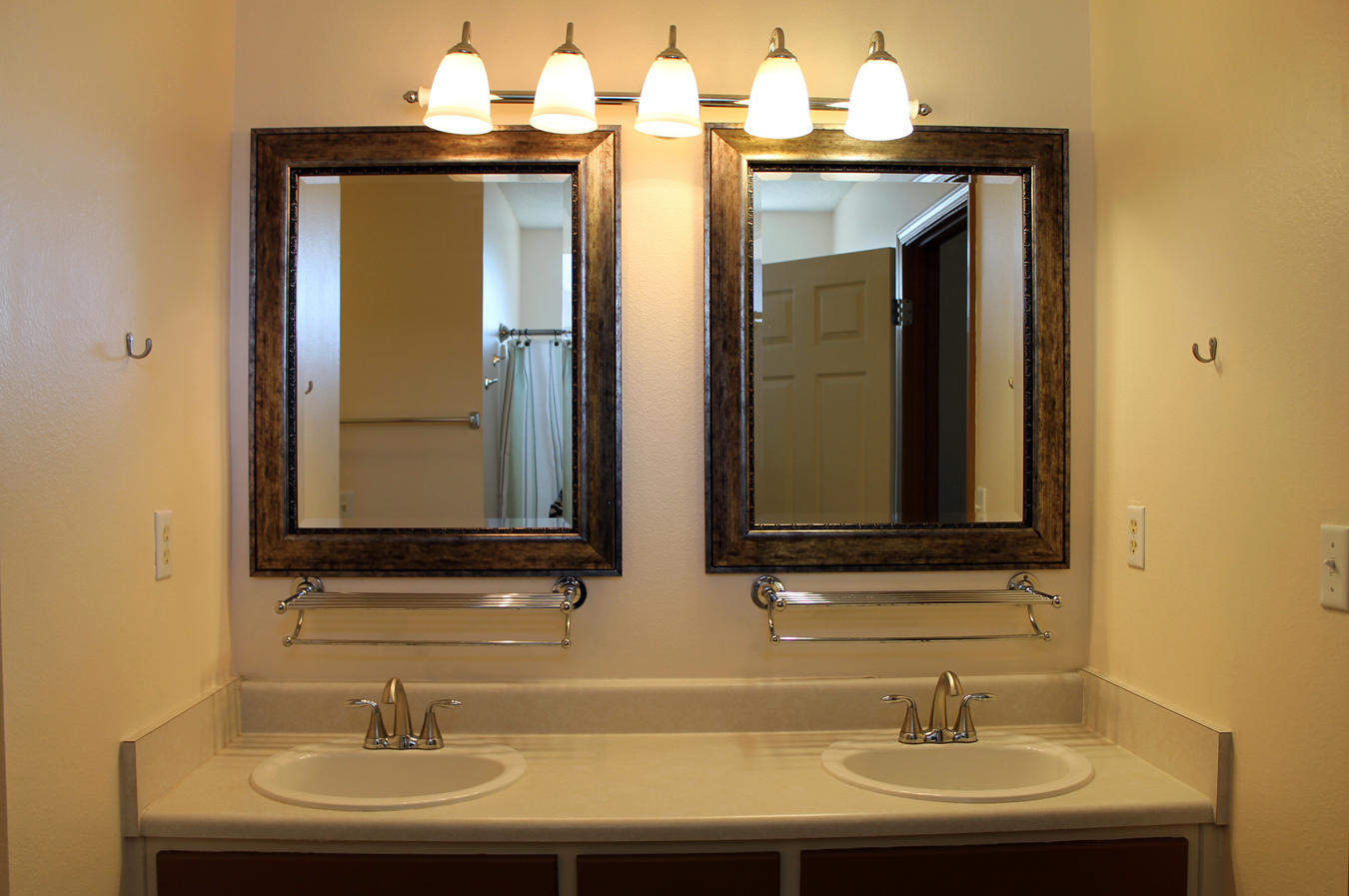 CORONADO VILLAGE PH 2 - Residential