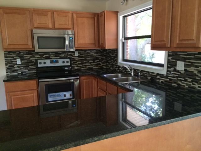 1ST ADD VESTA HTS LOT 11 BLK 9 - Residential