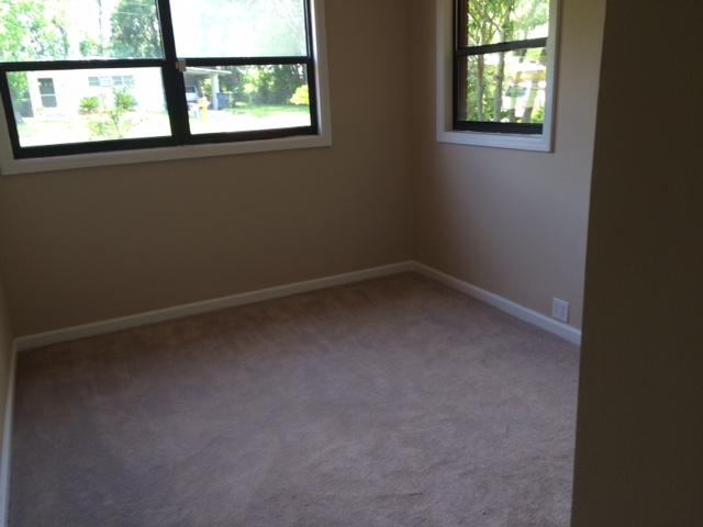 1ST ADD VESTA HTS LOT 11 BLK 9 - Residential