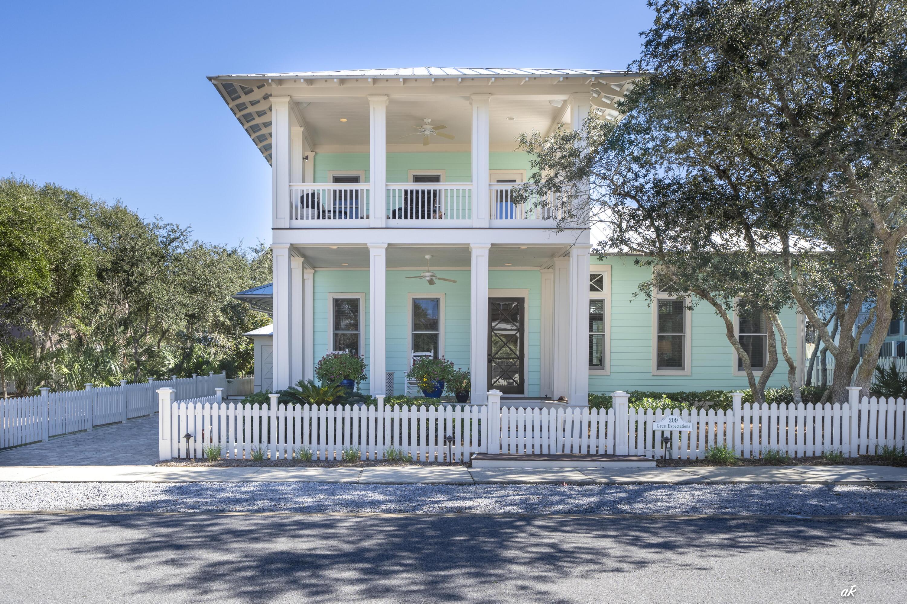 CARILLON BEACH - Residential