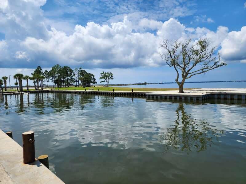 Old Jolly Bay - Land