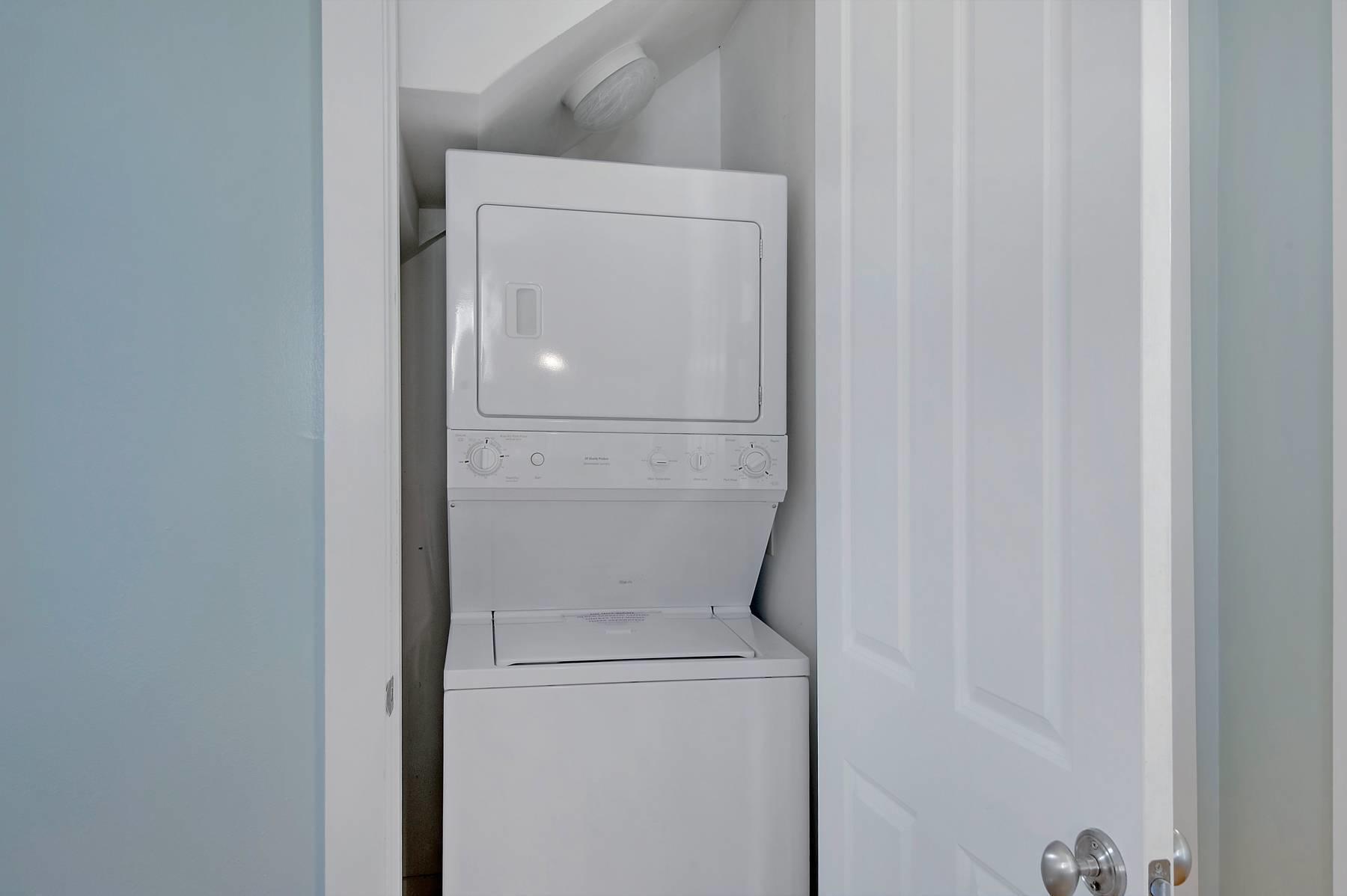 LAUREL GROVE - Residential