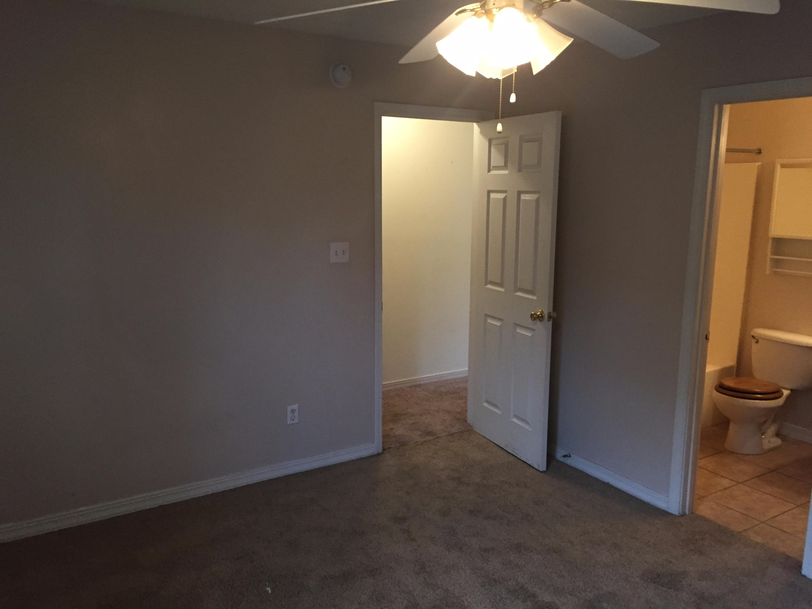 ADASHAN GARDYNS - Residential Lease