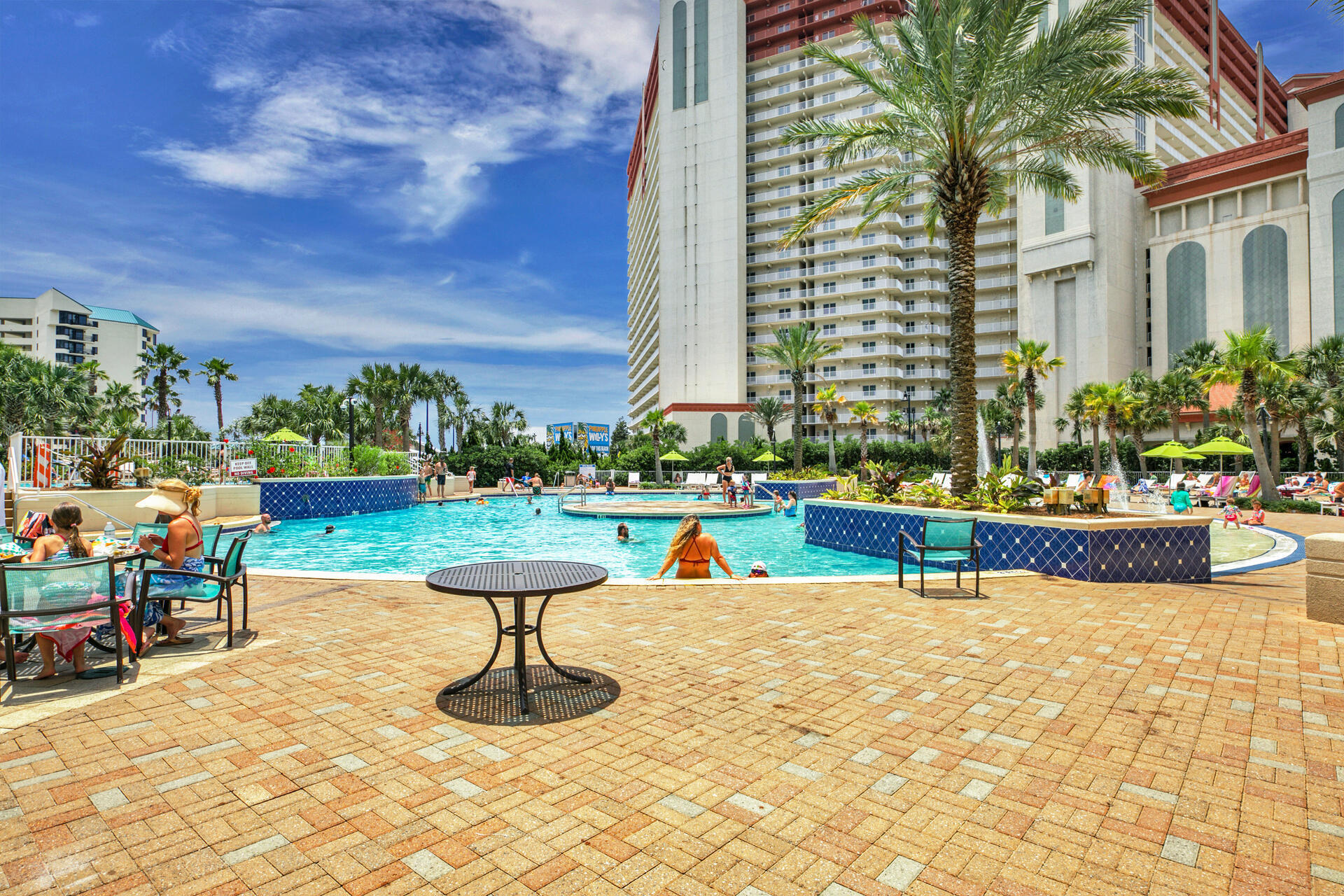 Laketown Wharf - Residential