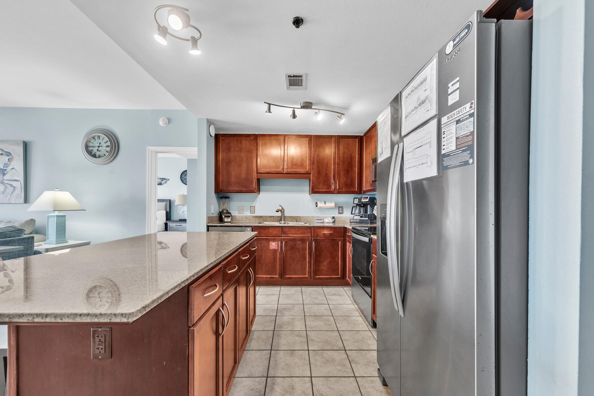 Laketown Wharf - Residential