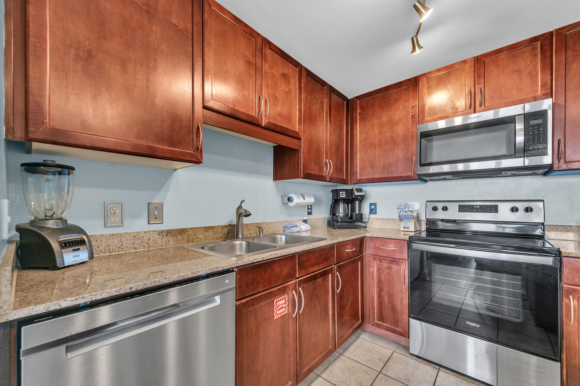 Laketown Wharf - Residential