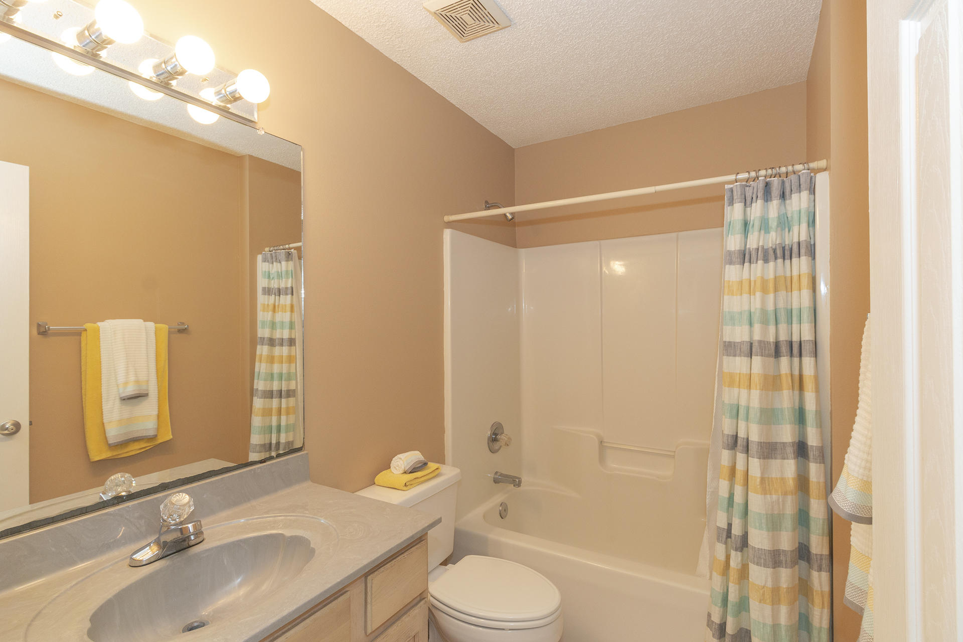 PINE RIDGE TRACE RE/SUB - Residential
